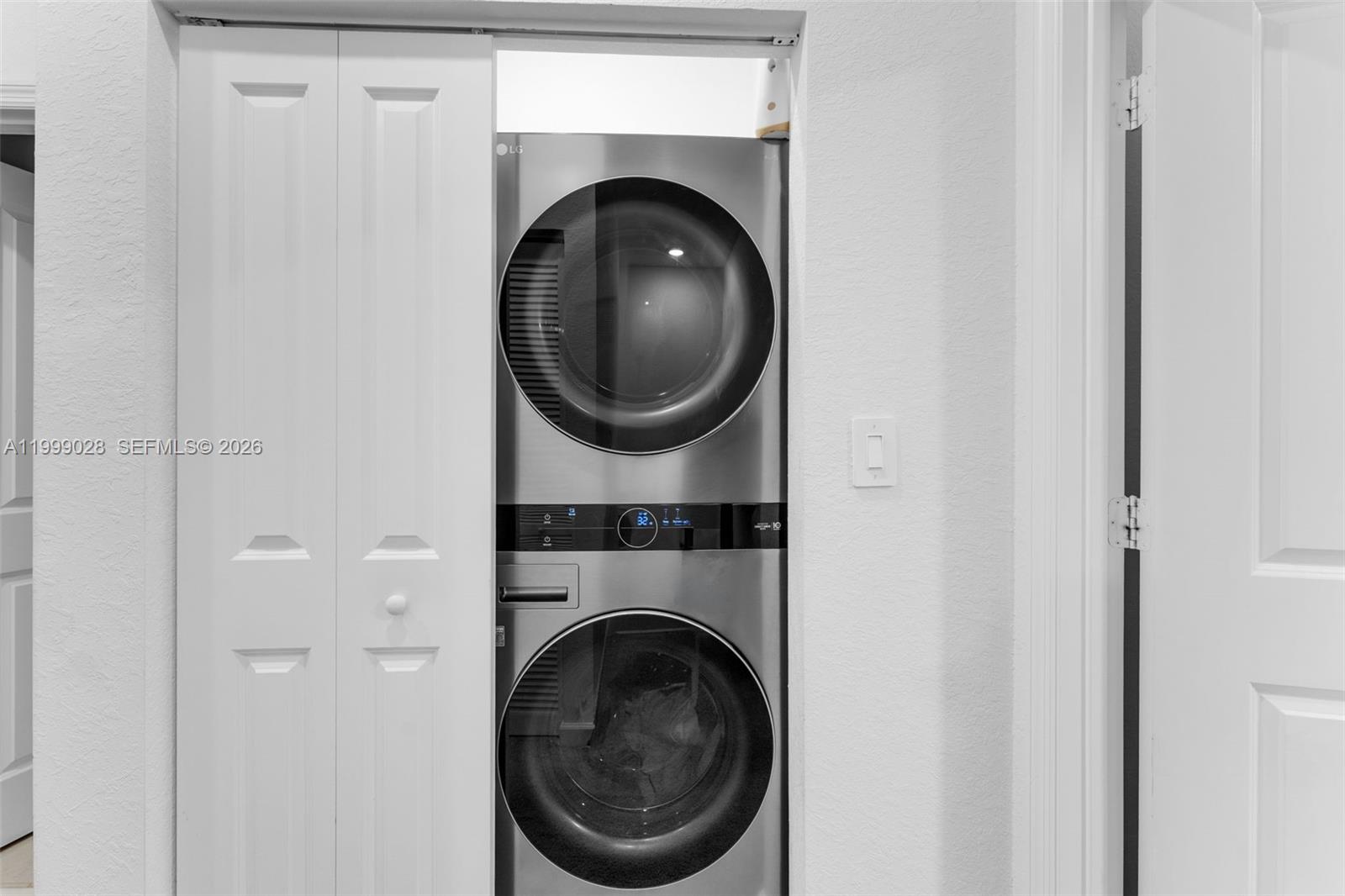 PRINCETON COMMONS - Residential