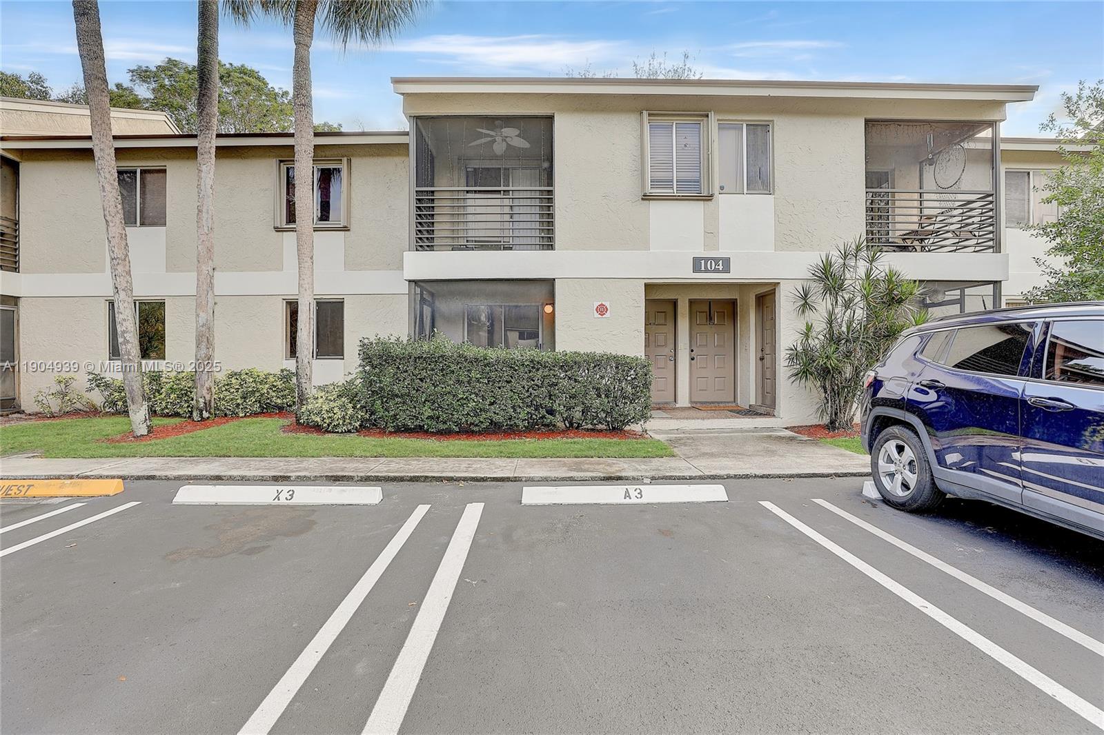 View photos, virtual tours, details... 104 Gardens Dr 103