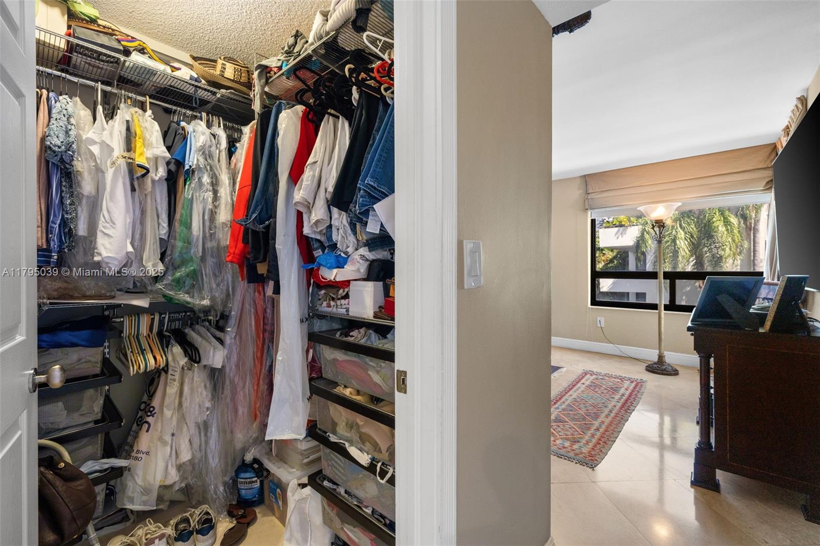 SPINNAKER BAY AT THE WATE - Residential