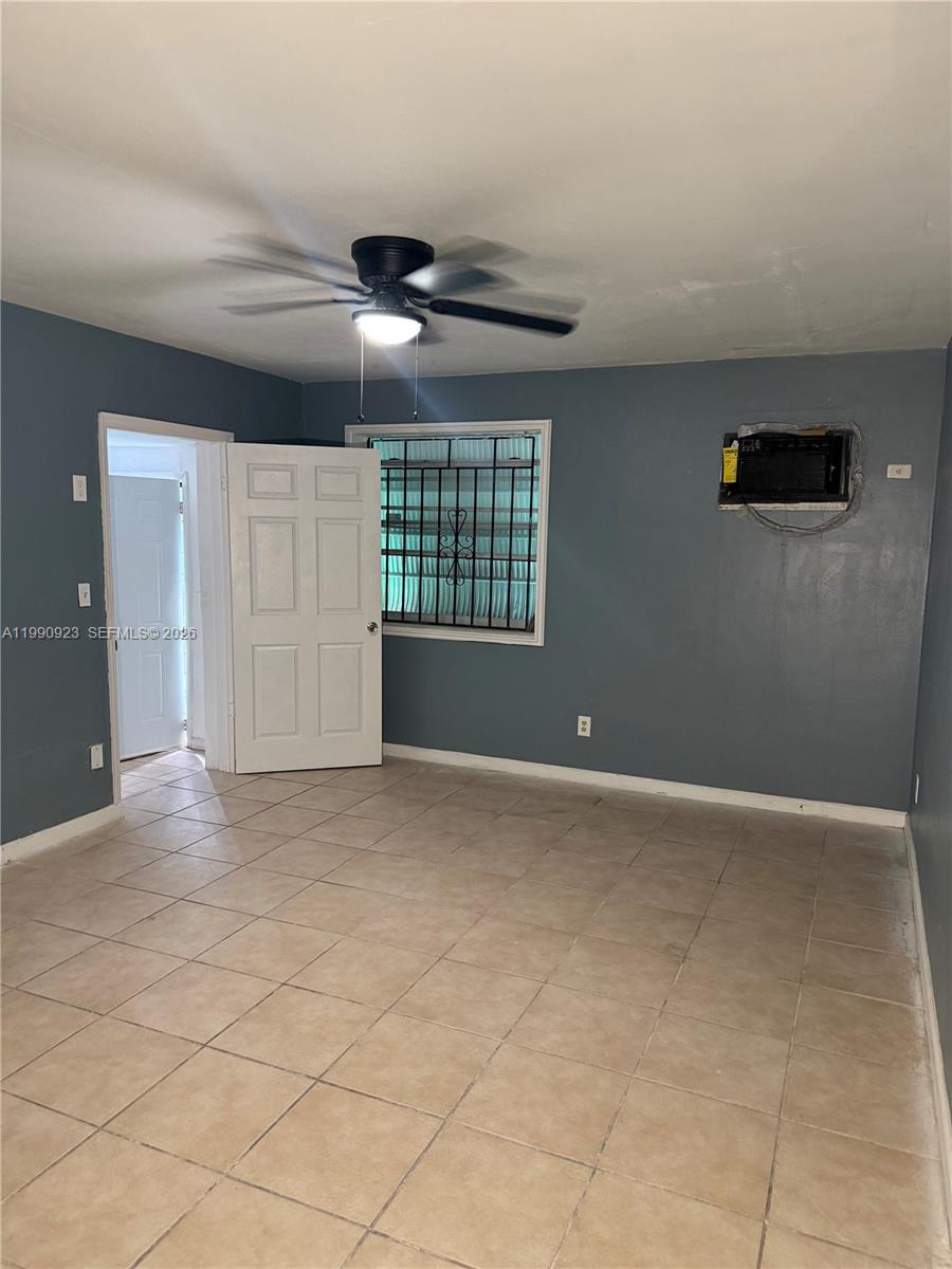 SCOTT LAKE MANOR SEC 3 - Residential Lease