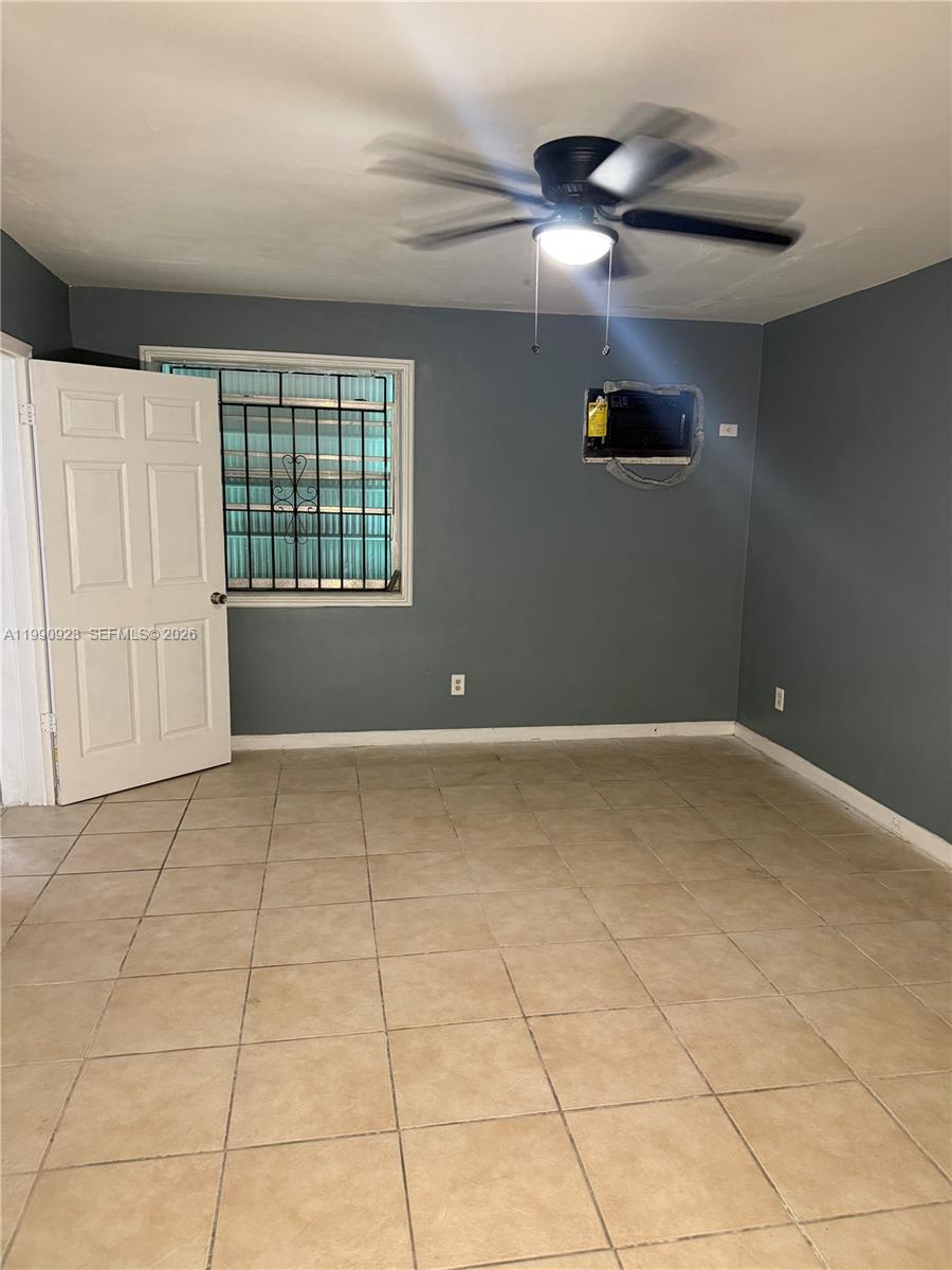 SCOTT LAKE MANOR SEC 3 - Residential Lease