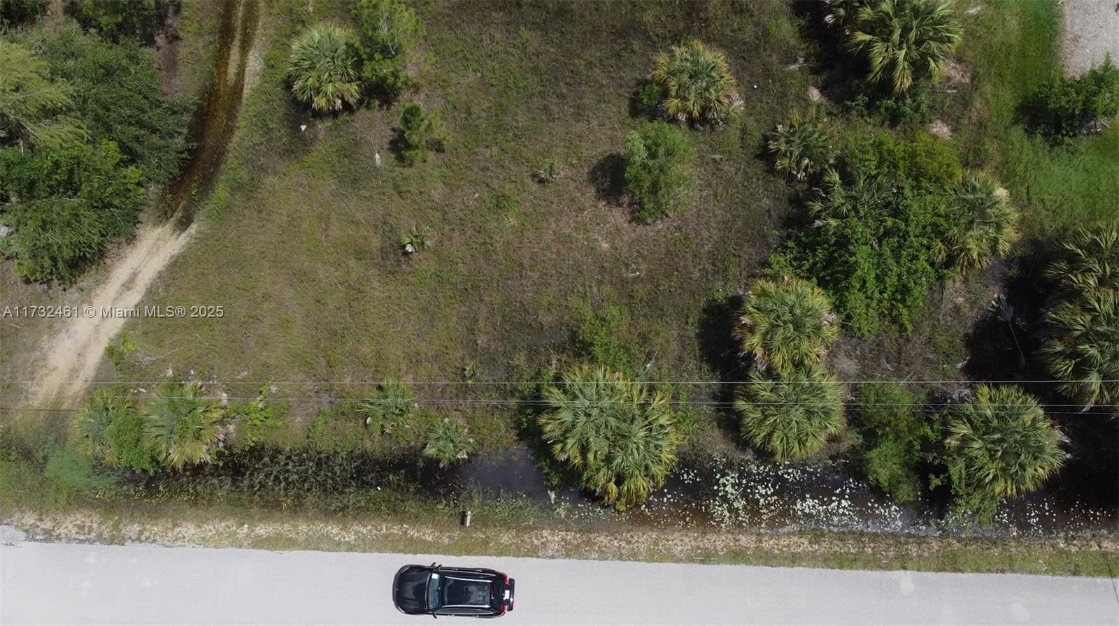 GOLDEN GATE EST - Land