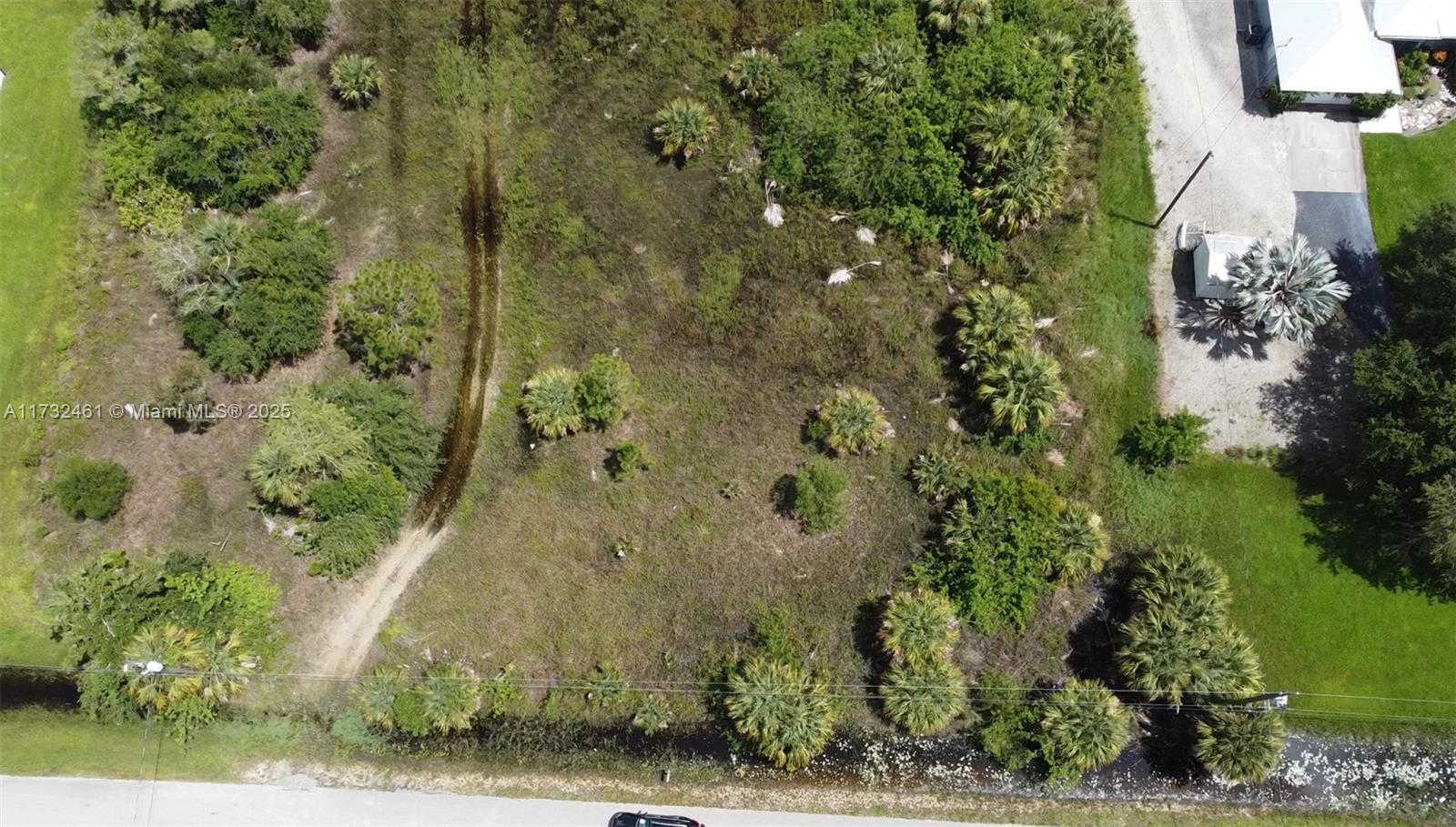 GOLDEN GATE EST - Land