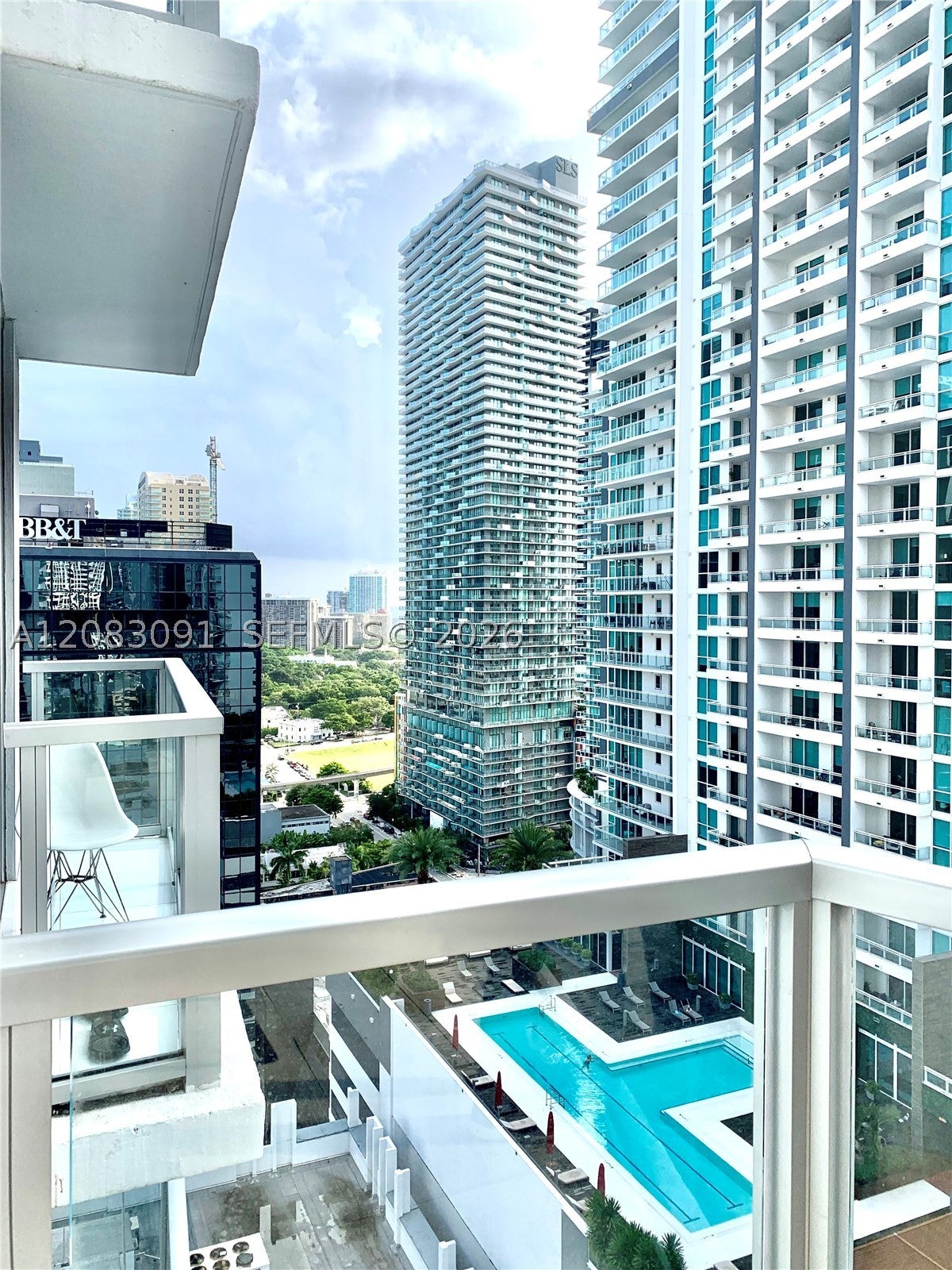 1060 Brickell Ave 1713