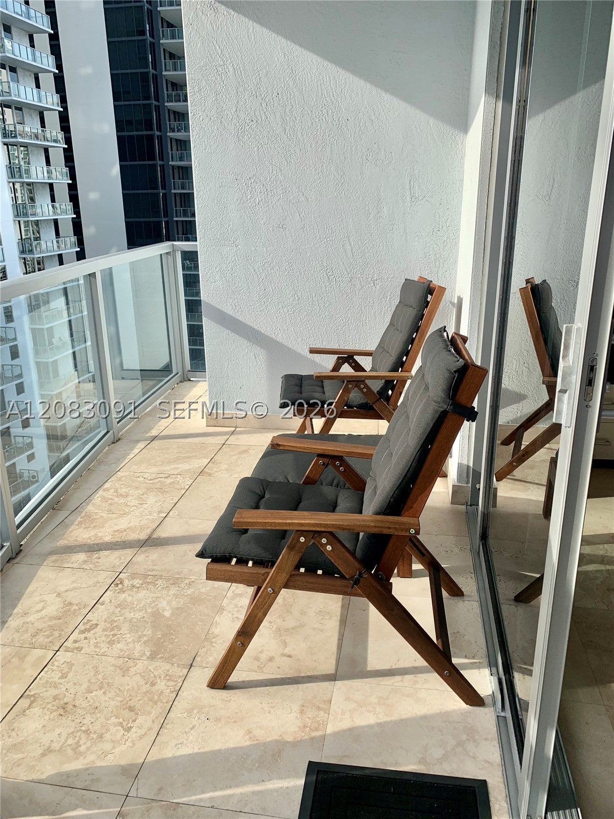 1060 Brickell Ave 1713