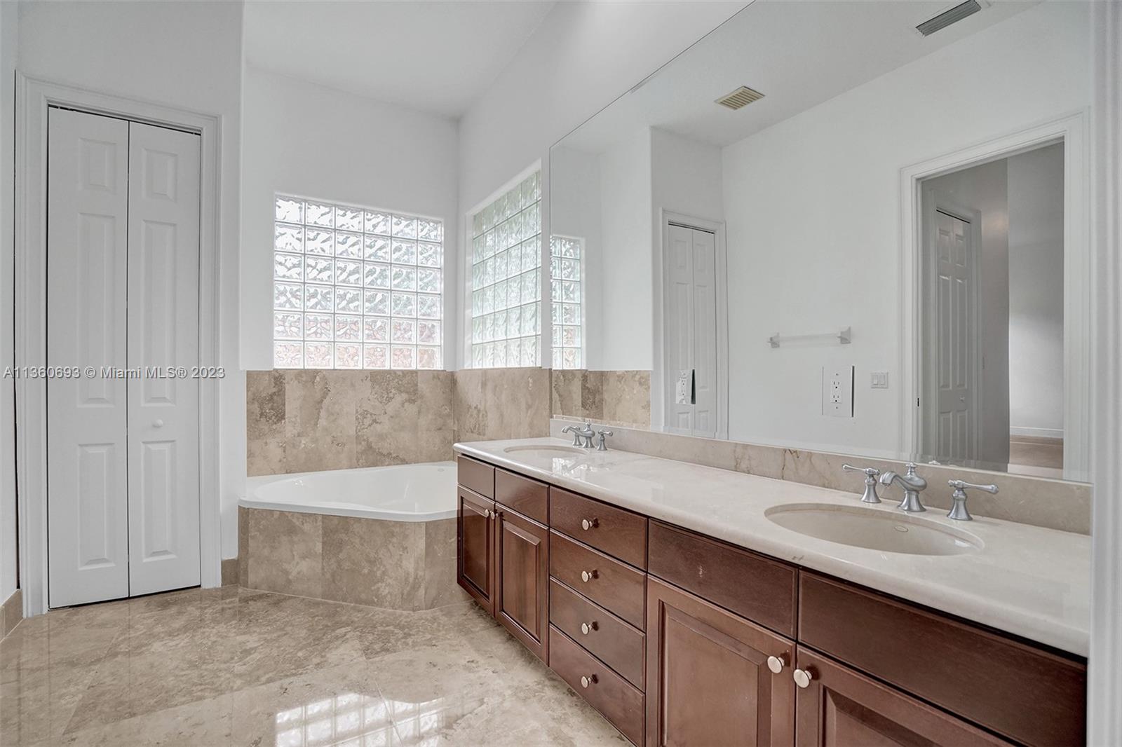 AMBIENCE ESTATES - Residential