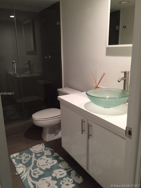 OCEANVIEW BUILDING A COND - Residential Lease