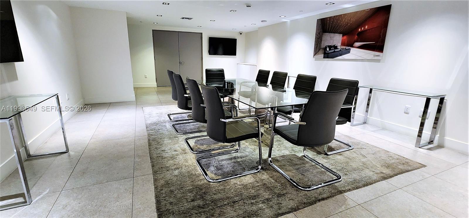 1100 MILLECENTO RESIDENCE - Residential Lease