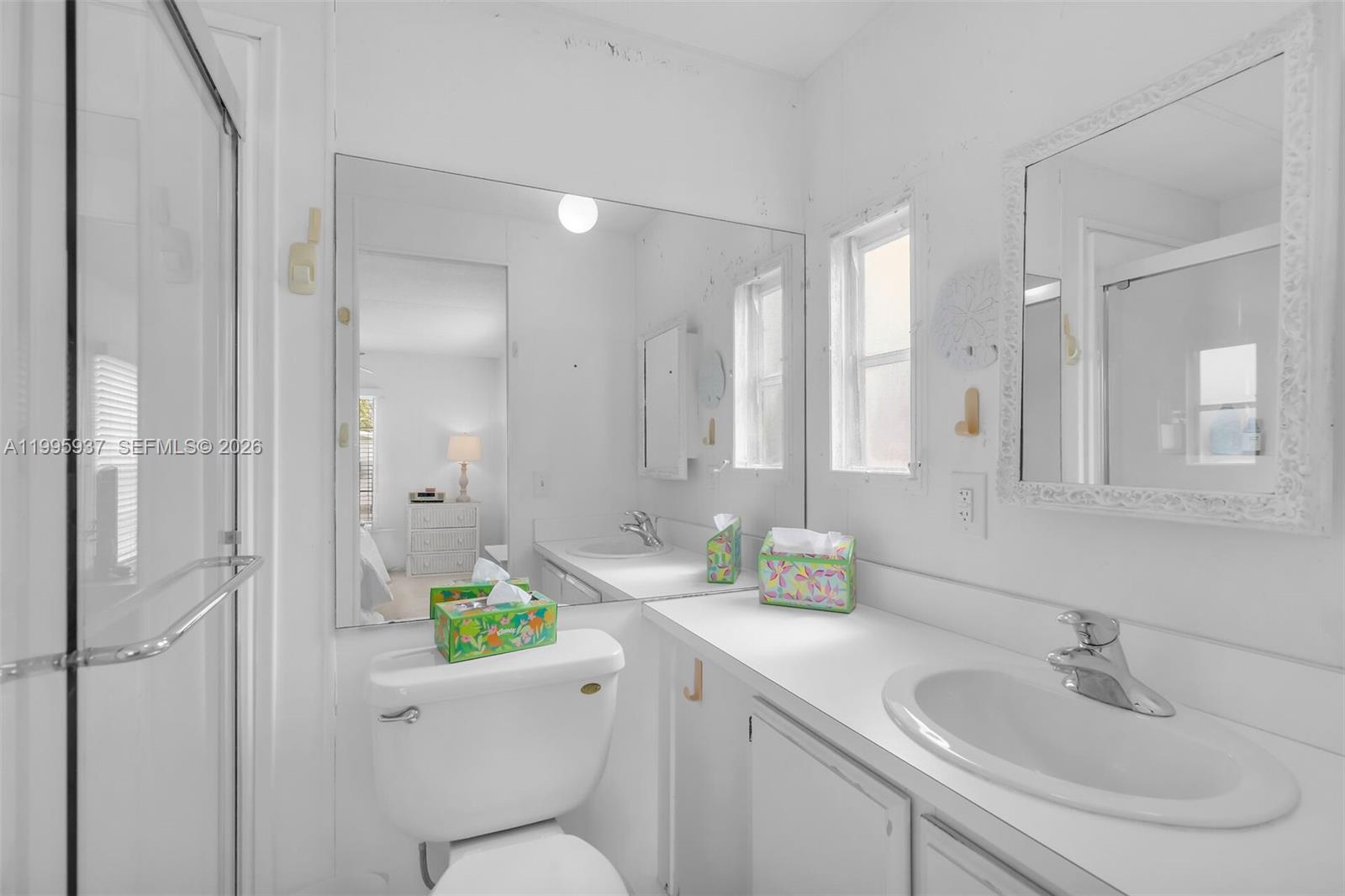 SILVER SHORES MOBILE HOME - Residential