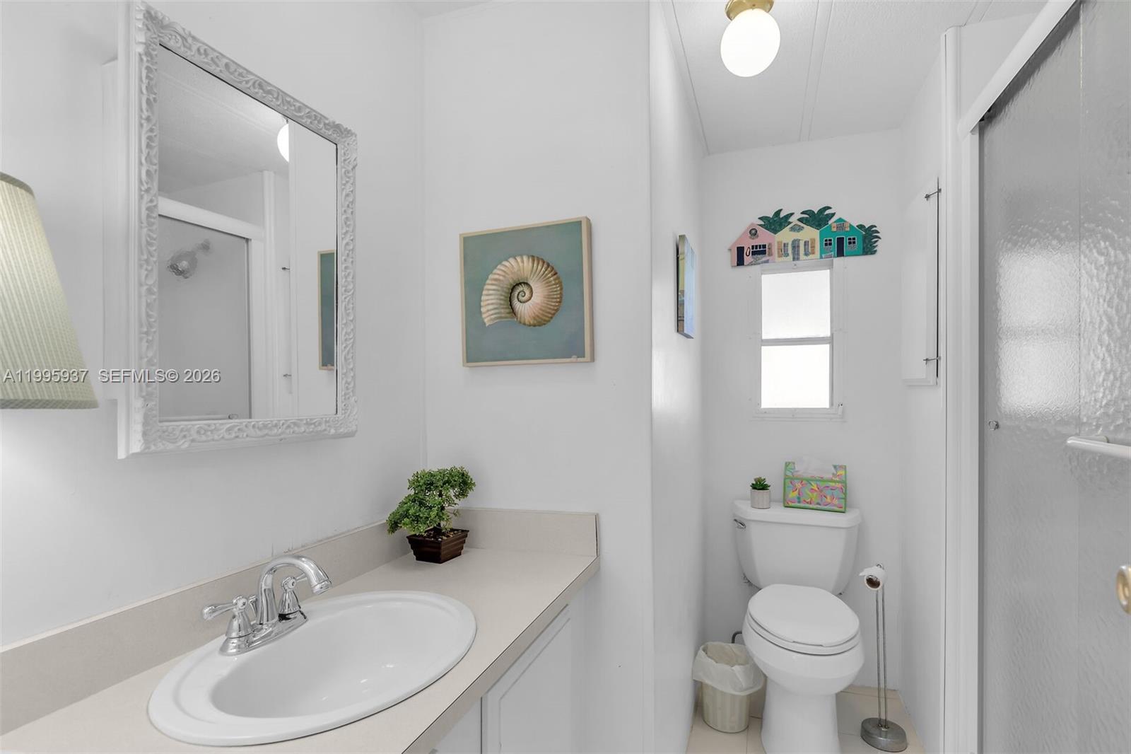 SILVER SHORES MOBILE HOME - Residential