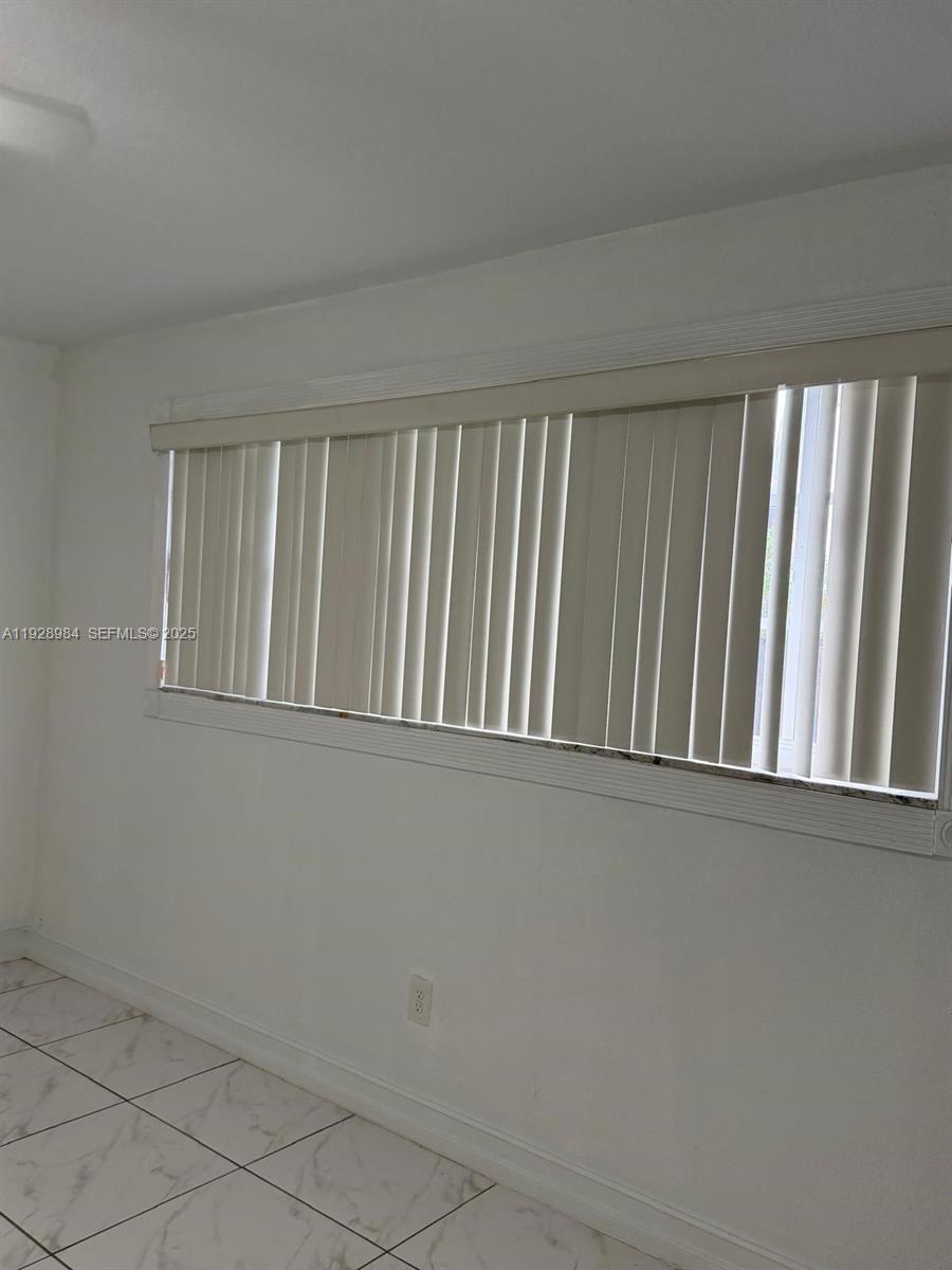 GOLF PARK SEC 1 - Residential Lease