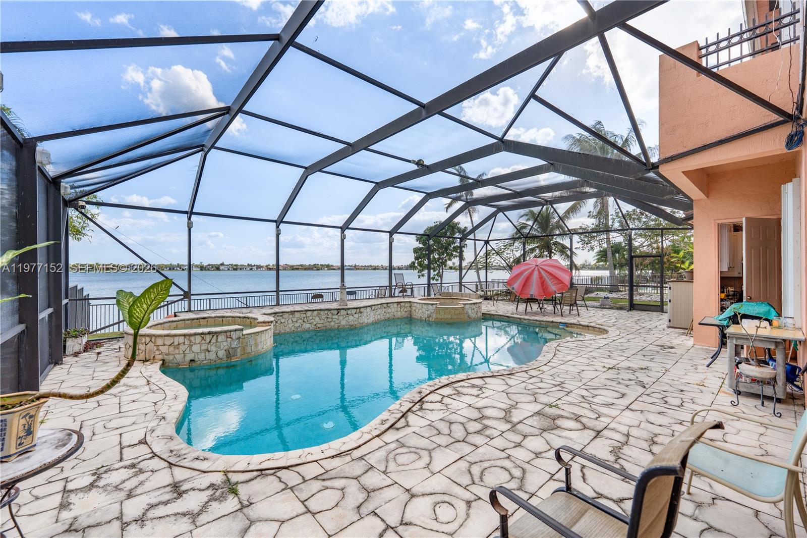 HARBOUR LAKES ESTATES - Residential