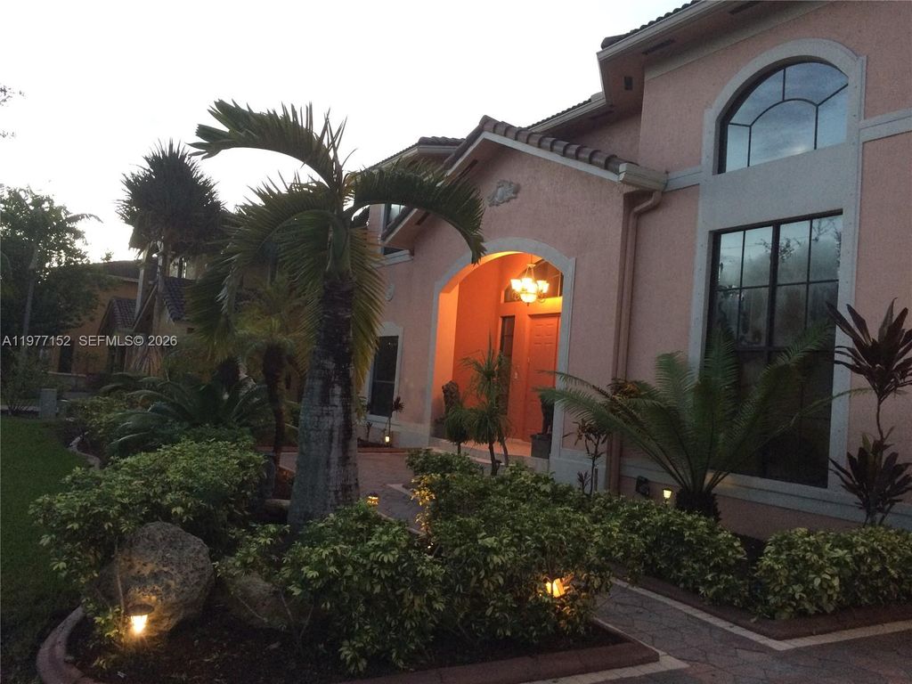 Photo of 18948 SW 17th Ct, Miramar, FL 33029 (MLS # A11977152)