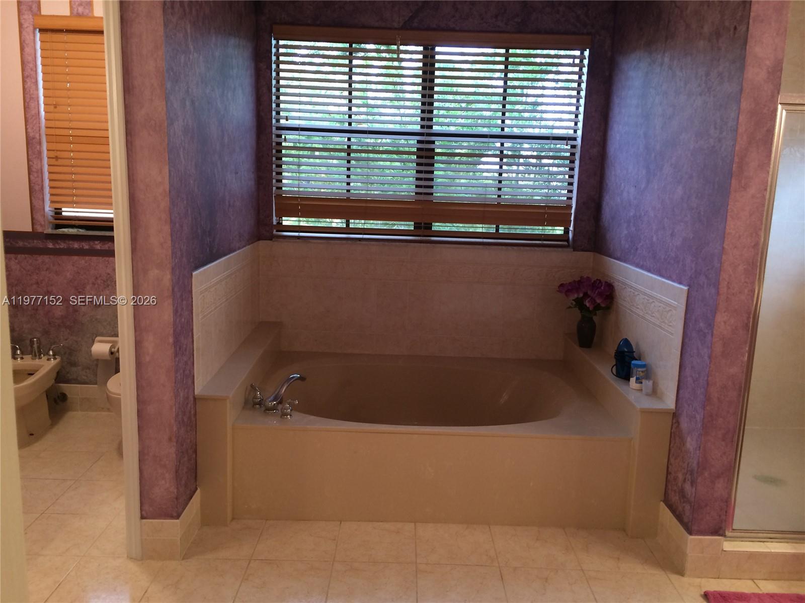 HARBOUR LAKES ESTATES - Residential