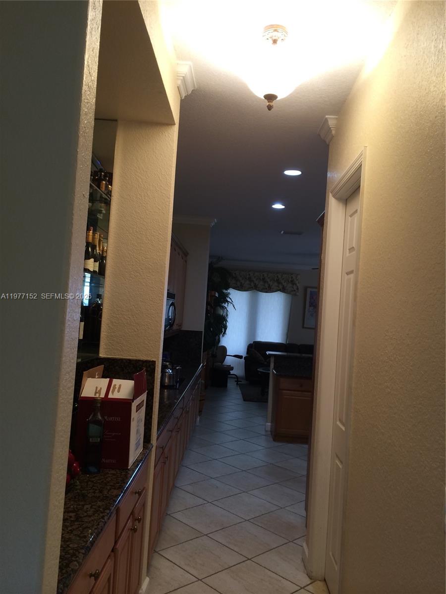 HARBOUR LAKES ESTATES - Residential