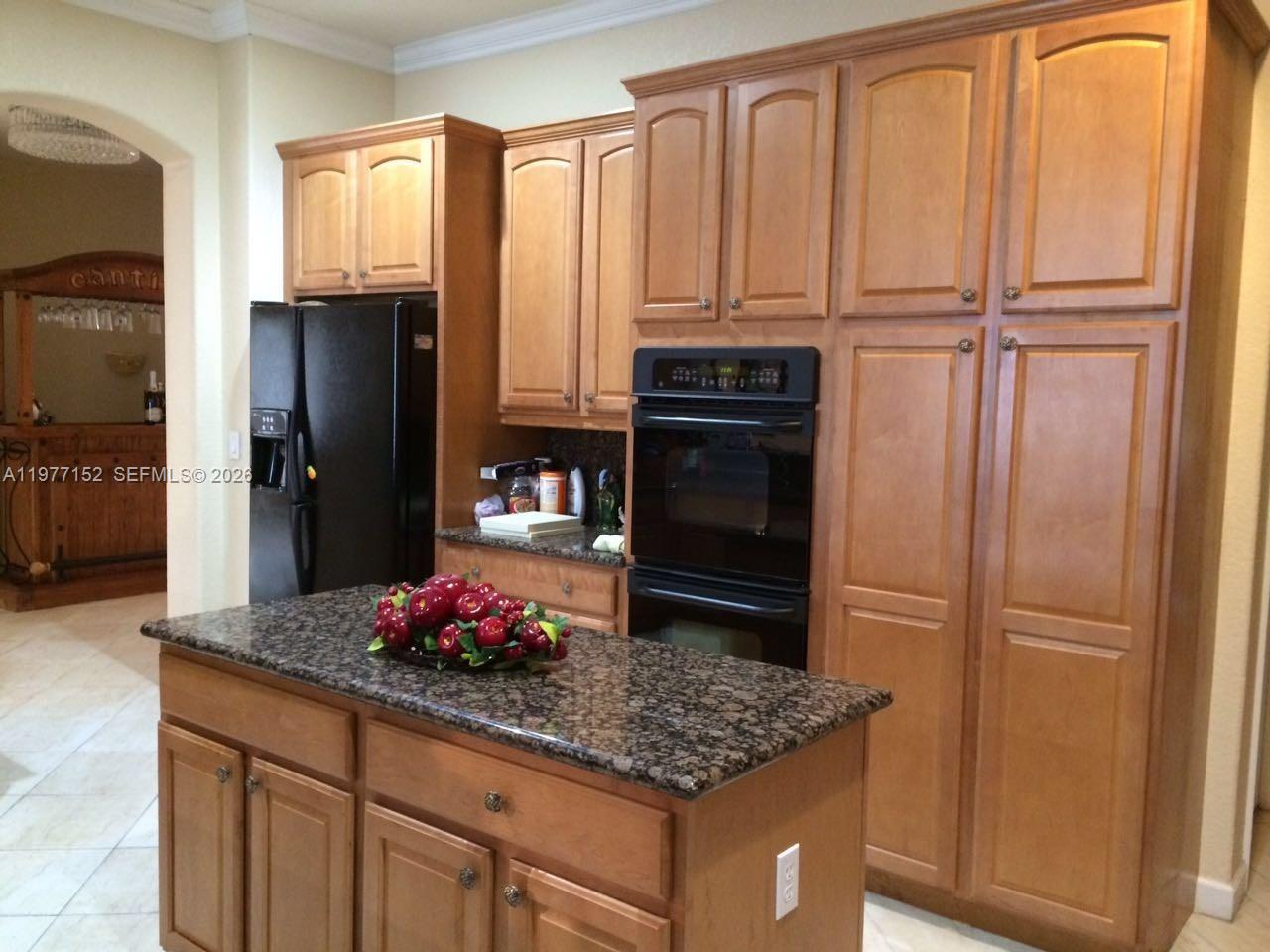 HARBOUR LAKES ESTATES - Residential