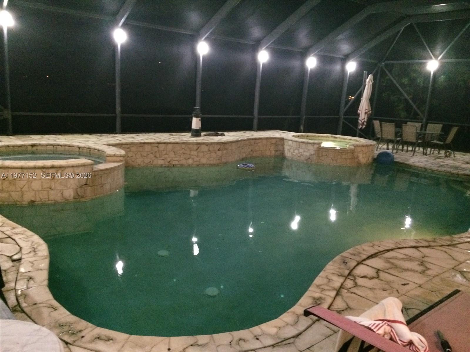 HARBOUR LAKES ESTATES - Residential