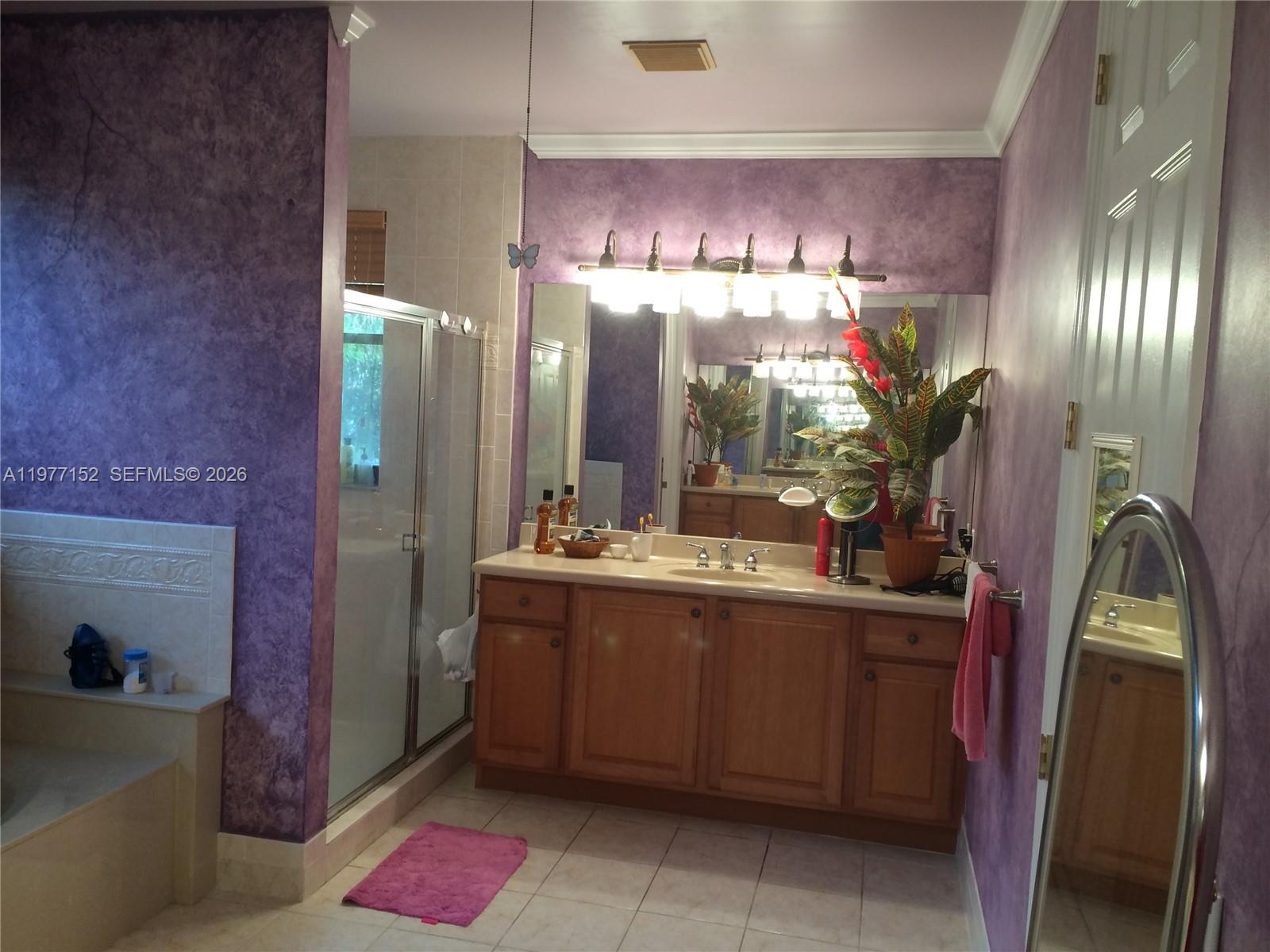 HARBOUR LAKES ESTATES - Residential