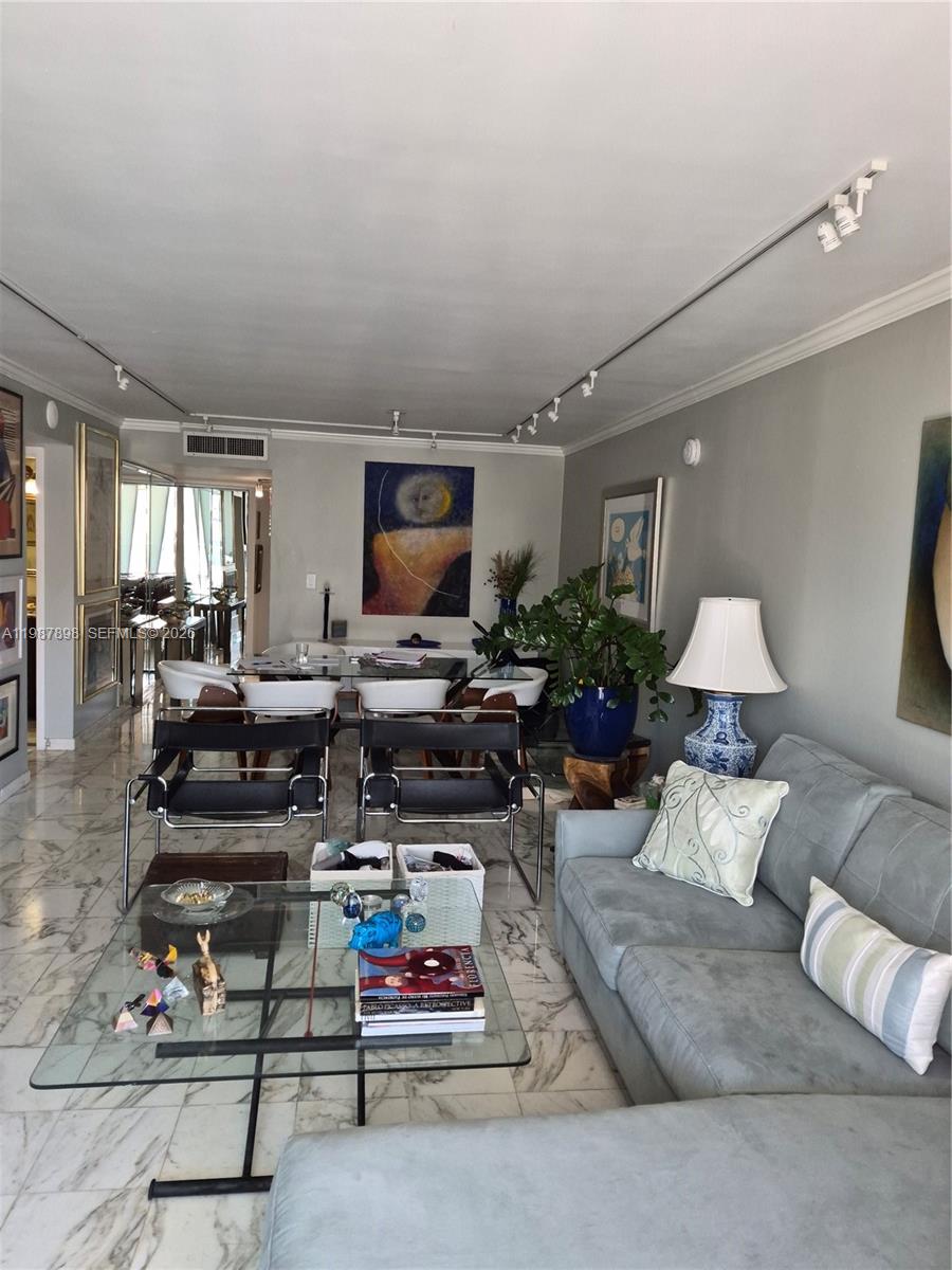 MIRASOL OCEAN TOWERS COND - Residential