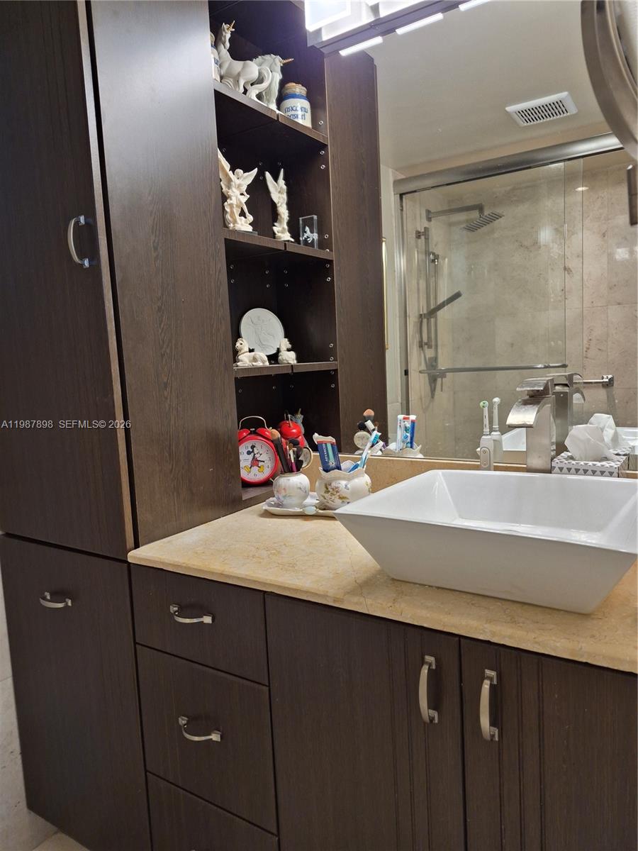 MIRASOL OCEAN TOWERS COND - Residential