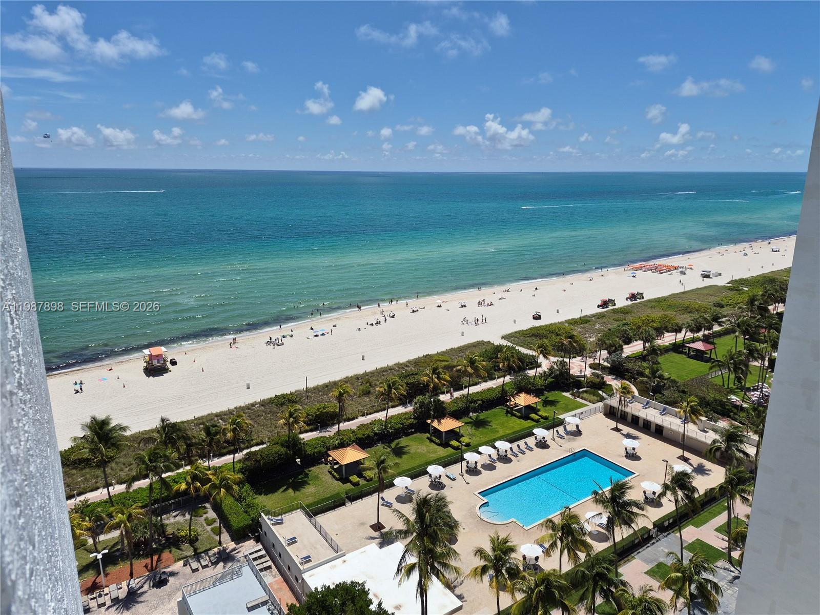 MIRASOL OCEAN TOWERS COND - Residential