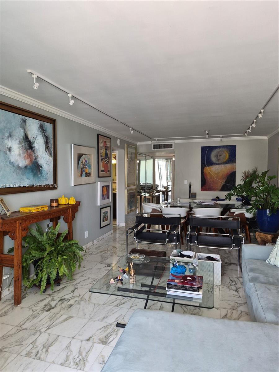 MIRASOL OCEAN TOWERS COND - Residential