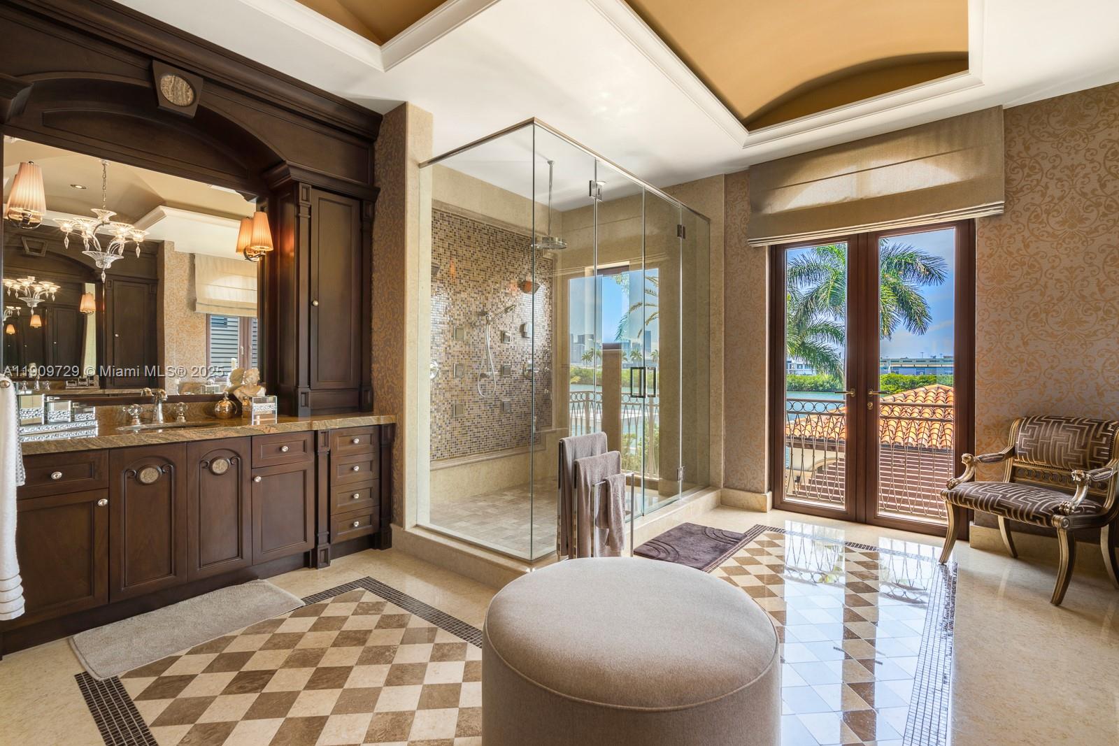 PALM ISLAND - Residential