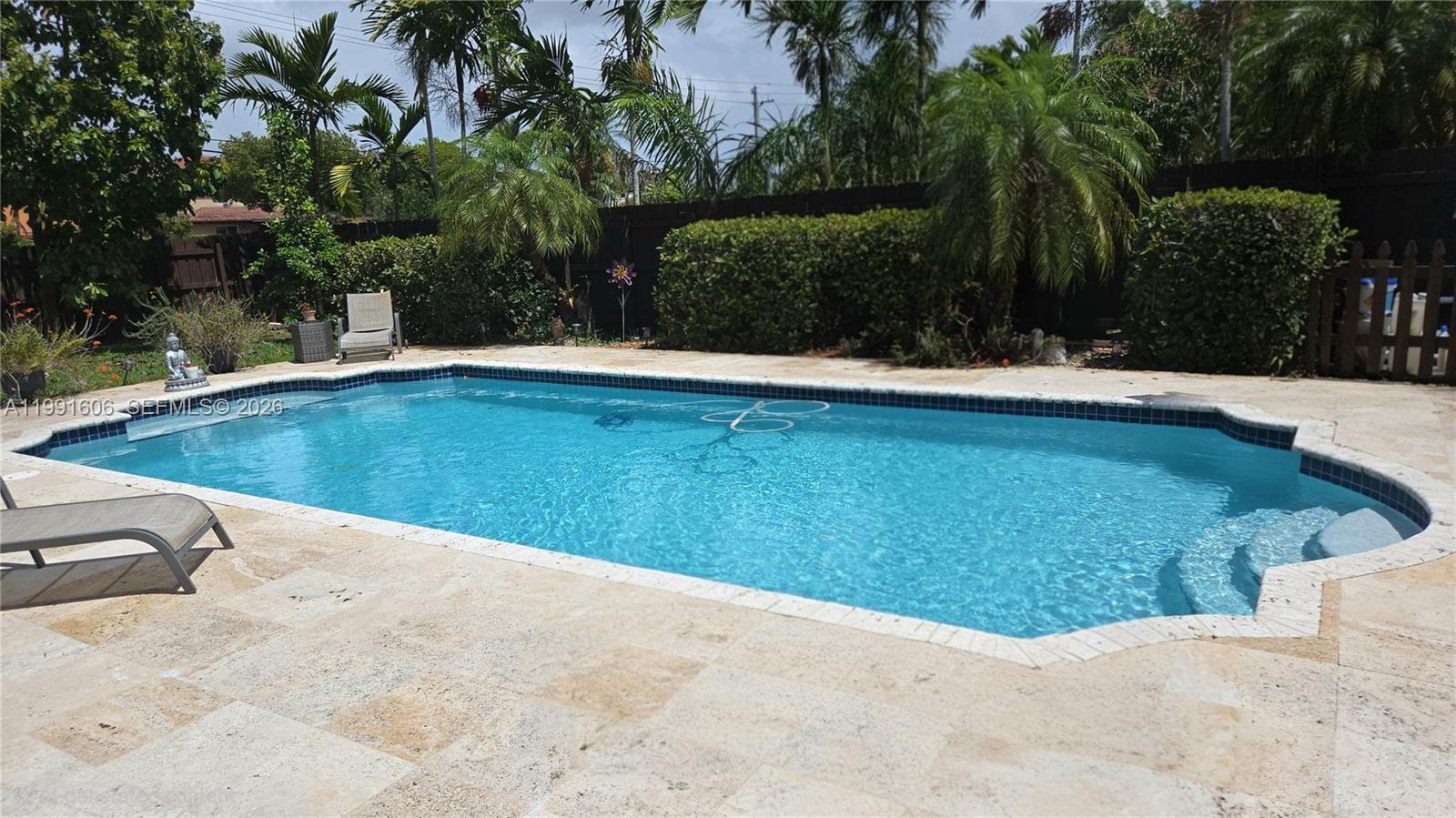 LAKES OF THE MEADOW SEC 5 - Residential