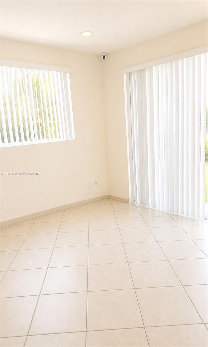 LAKES OF THE MEADOW SEC 5 - Residential