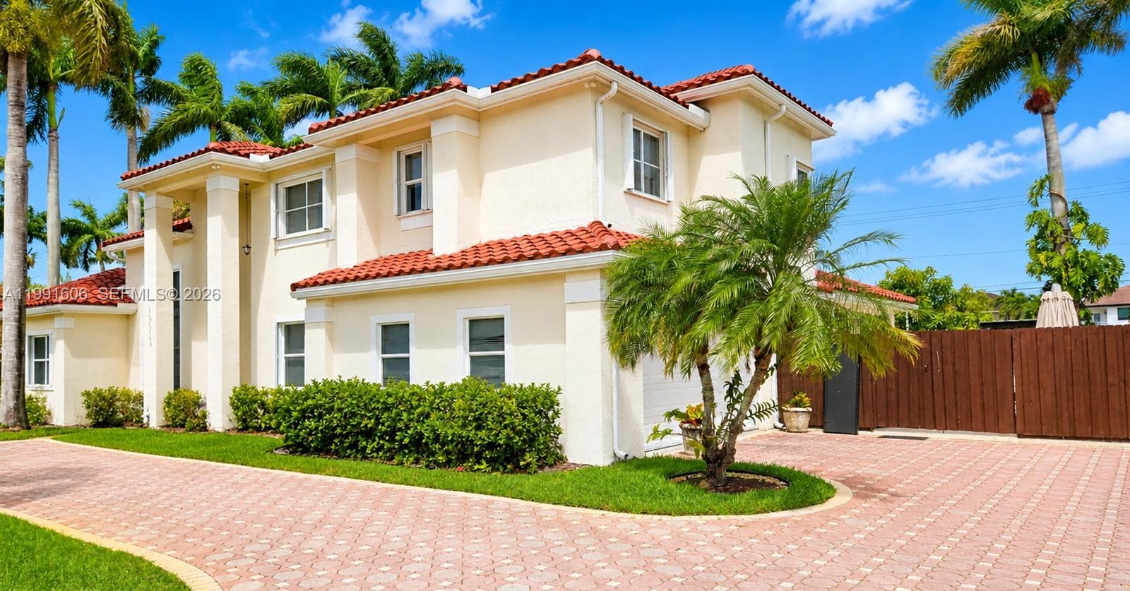 15615 SW 42nd Ter