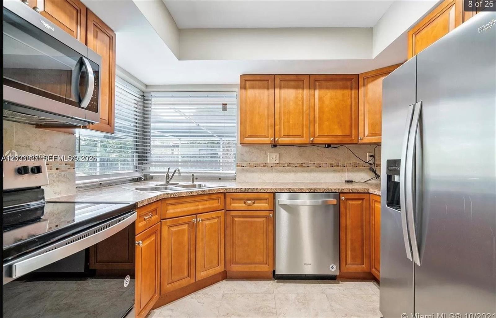 1891 NW 31st Ct, Oakland Park, FL, 33309/$685,000 2 1891 NW 31st Ct