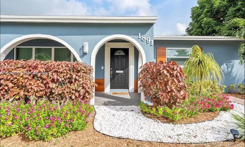 Tiny photo for 1891 NW 31st Ct, Oakland Park, FL 33309 (MLS # A12026827)