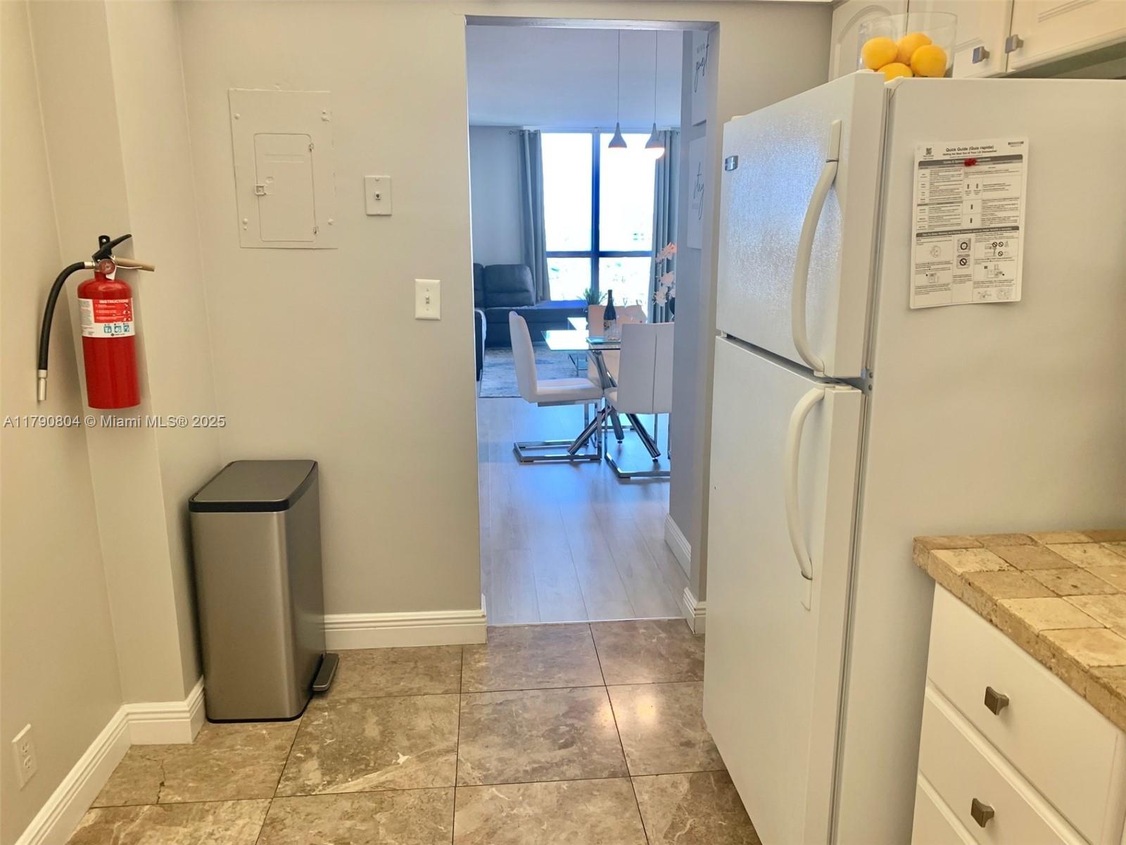 TIDES ON HOLLYWOOD BEACH - Residential