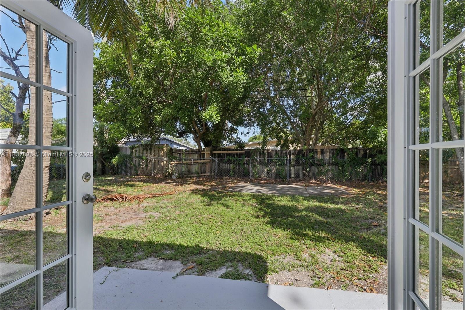 LAKE FOREST SEC 4 - Residential