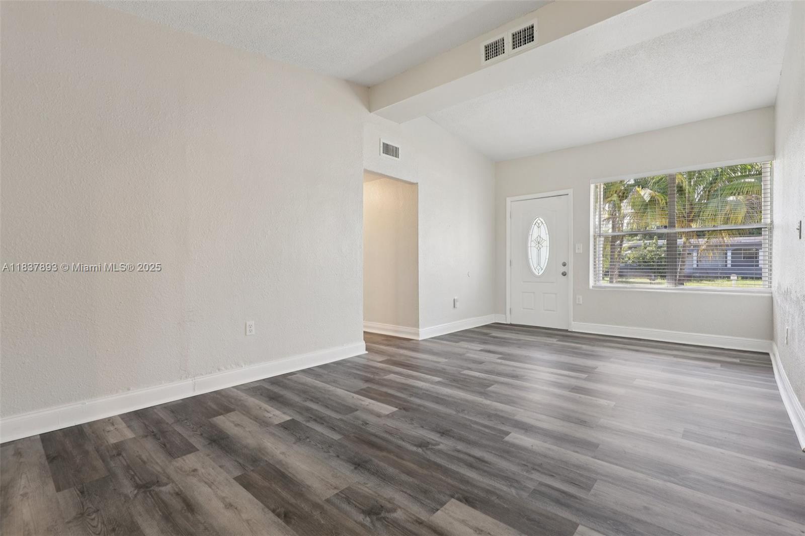 LAKE FOREST SEC 4 - Residential