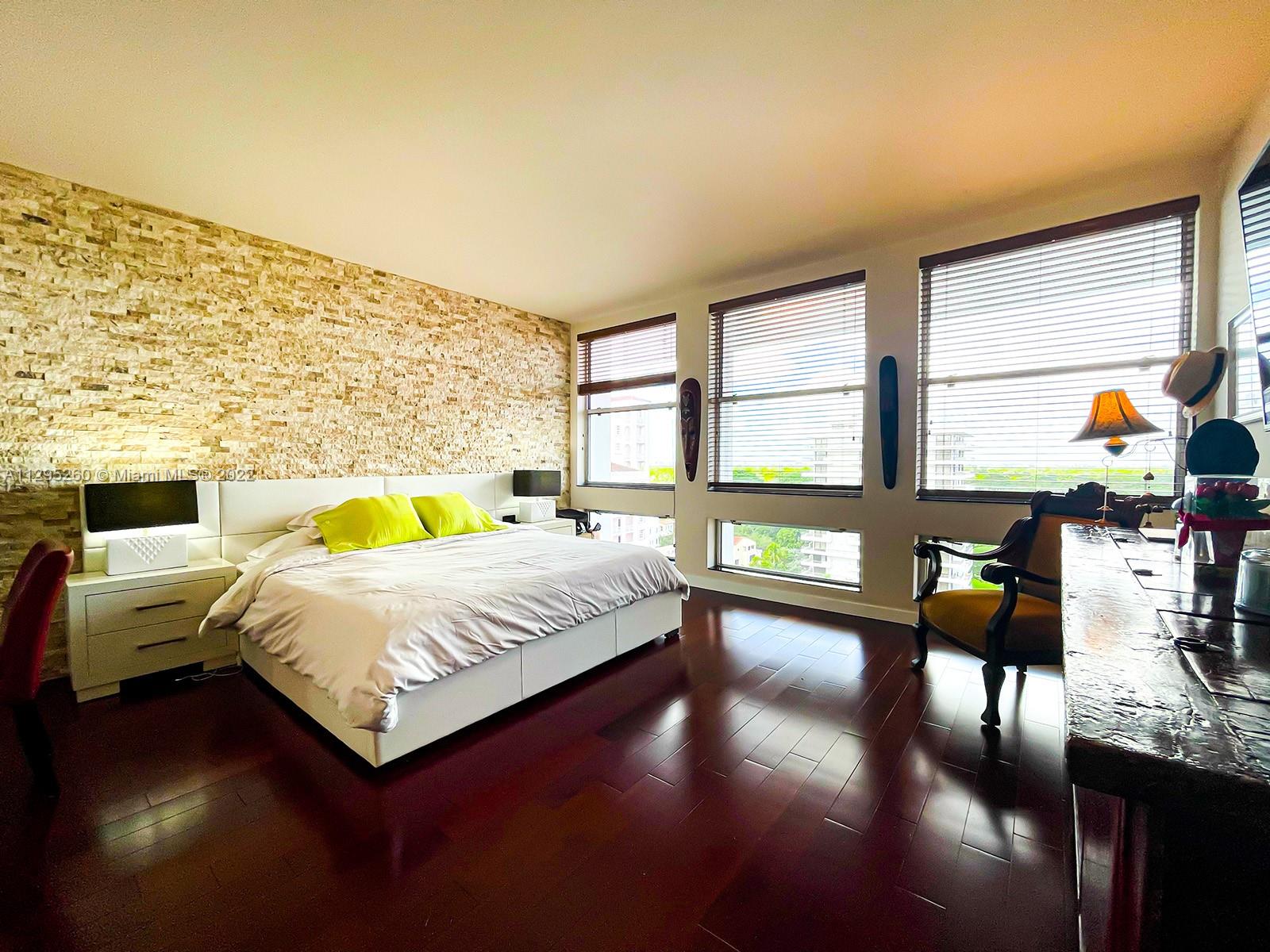 DAVID WILLIAM HOTEL CONDO - Residential