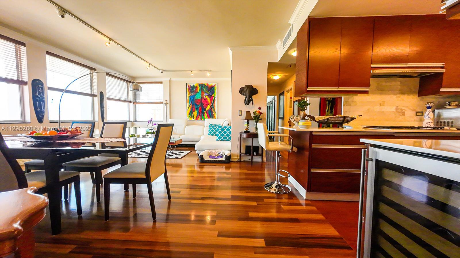 DAVID WILLIAM HOTEL CONDO - Residential