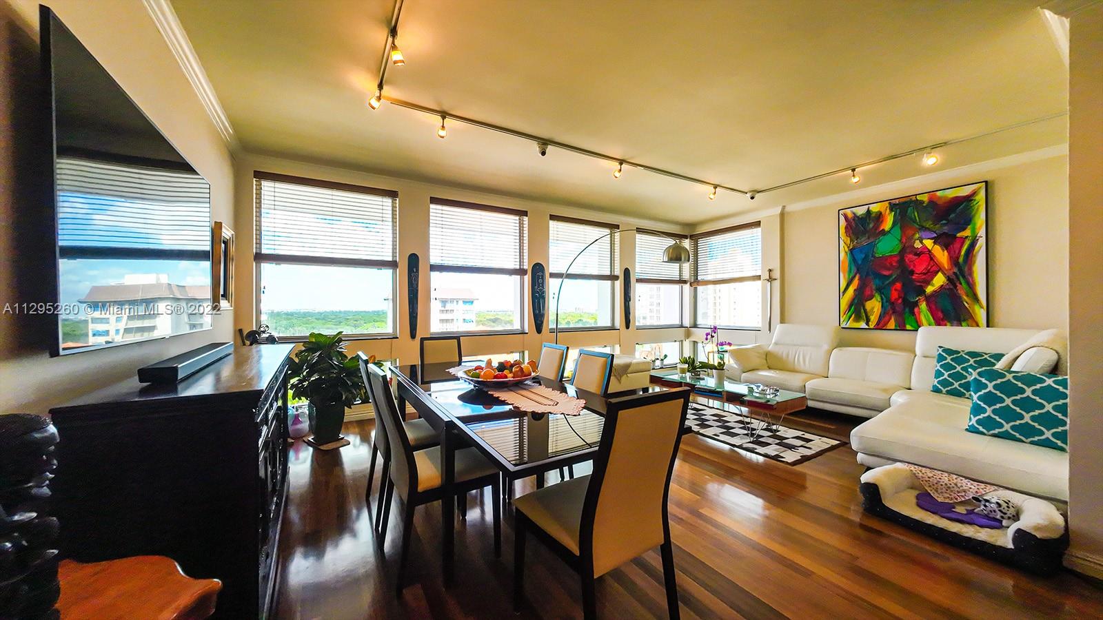 DAVID WILLIAM HOTEL CONDO - Residential