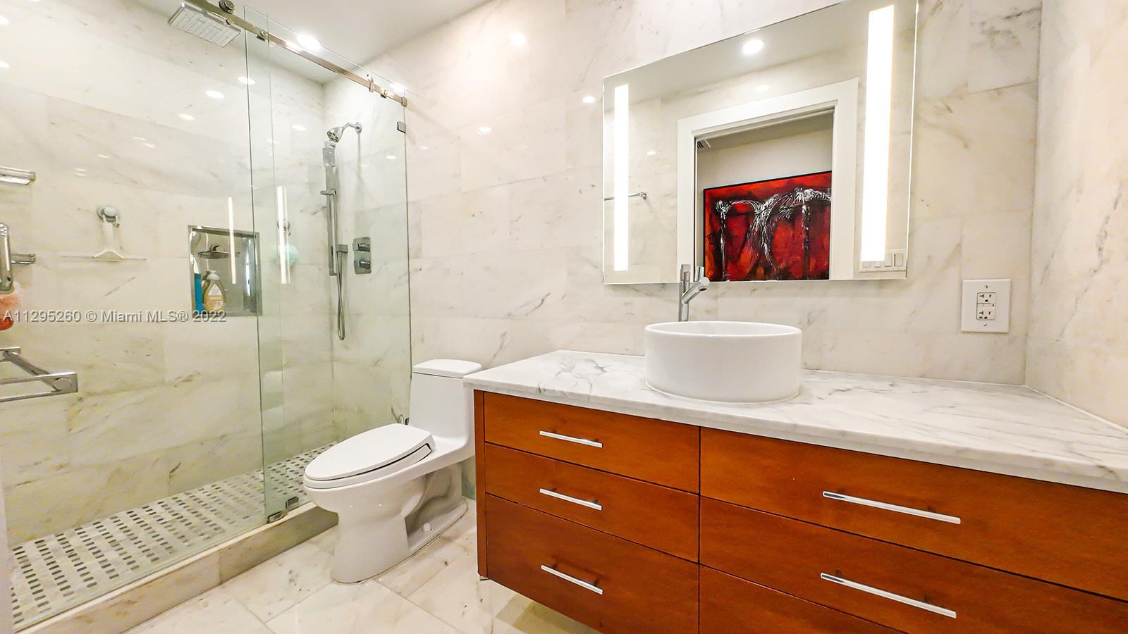 DAVID WILLIAM HOTEL CONDO - Residential