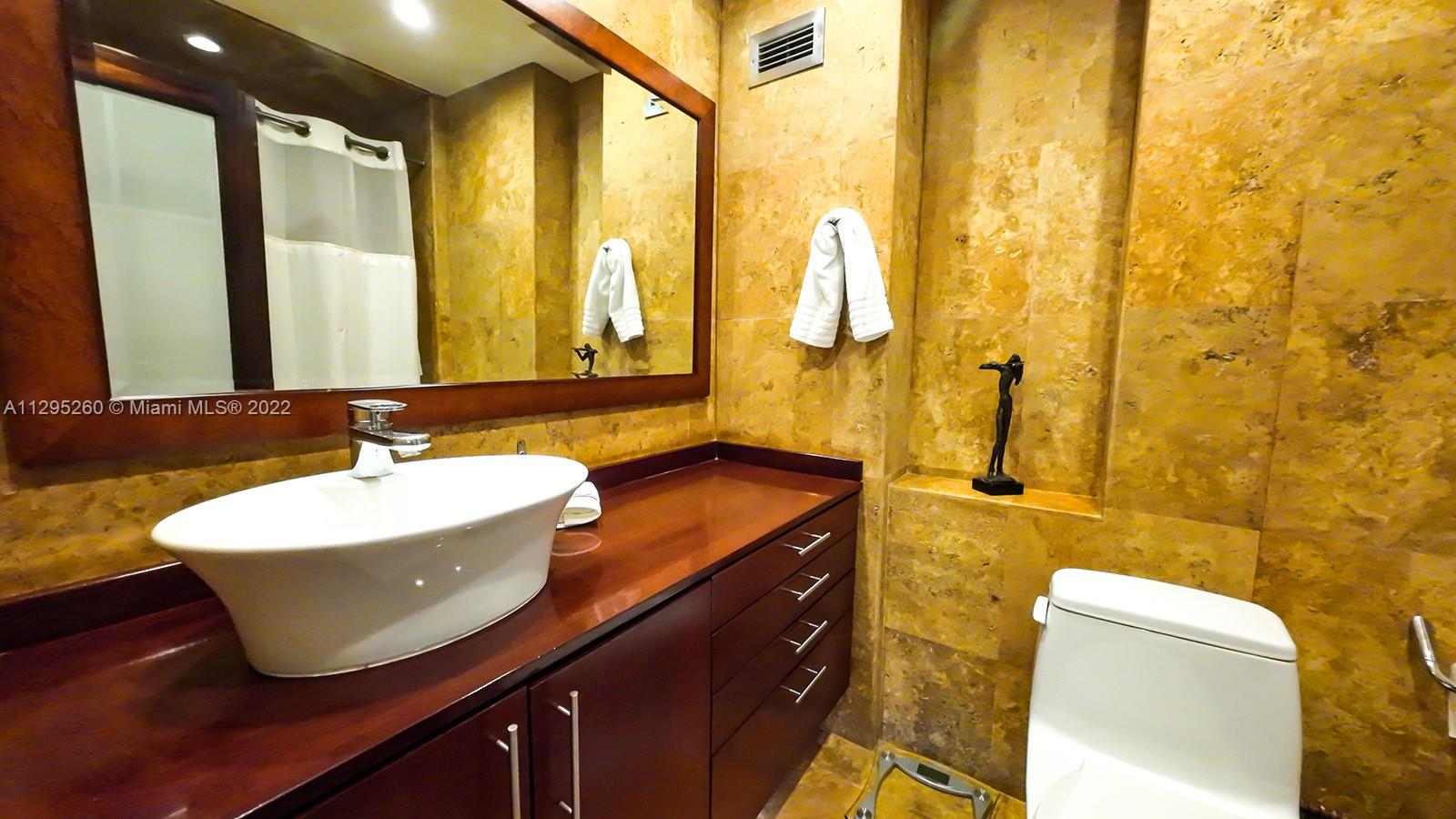 DAVID WILLIAM HOTEL CONDO - Residential