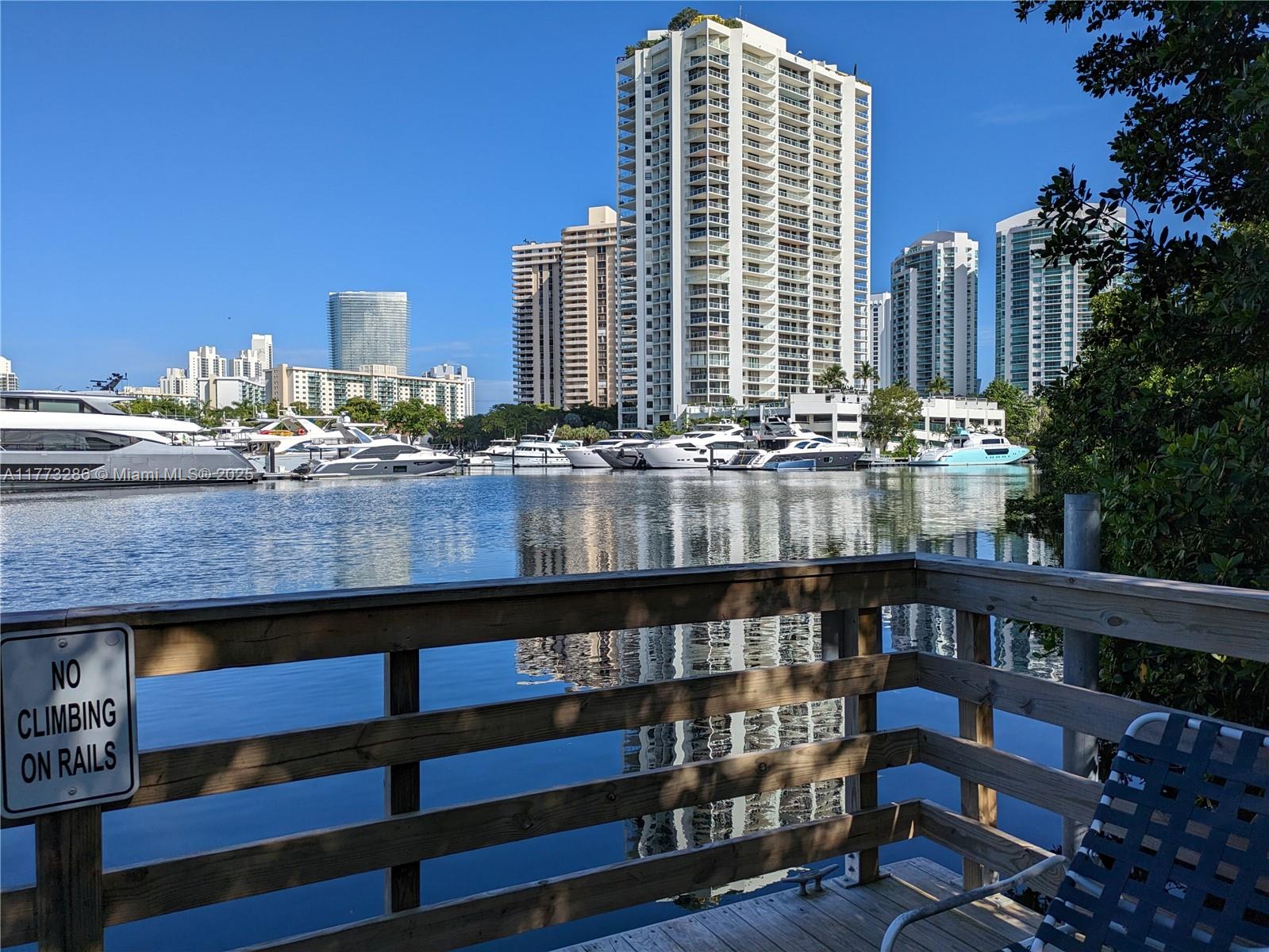 THE YACHT CLUB AT AVENTUR - Residential