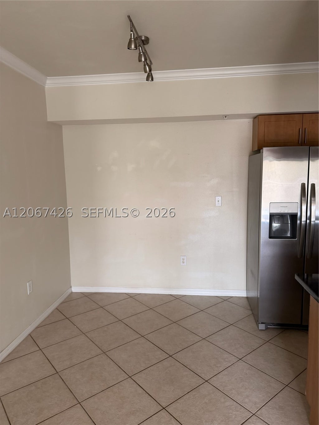 Photo of 6559 Emerald Dunes Dr #303, West Palm Beach, FL 33411 (MLS # A12067426)