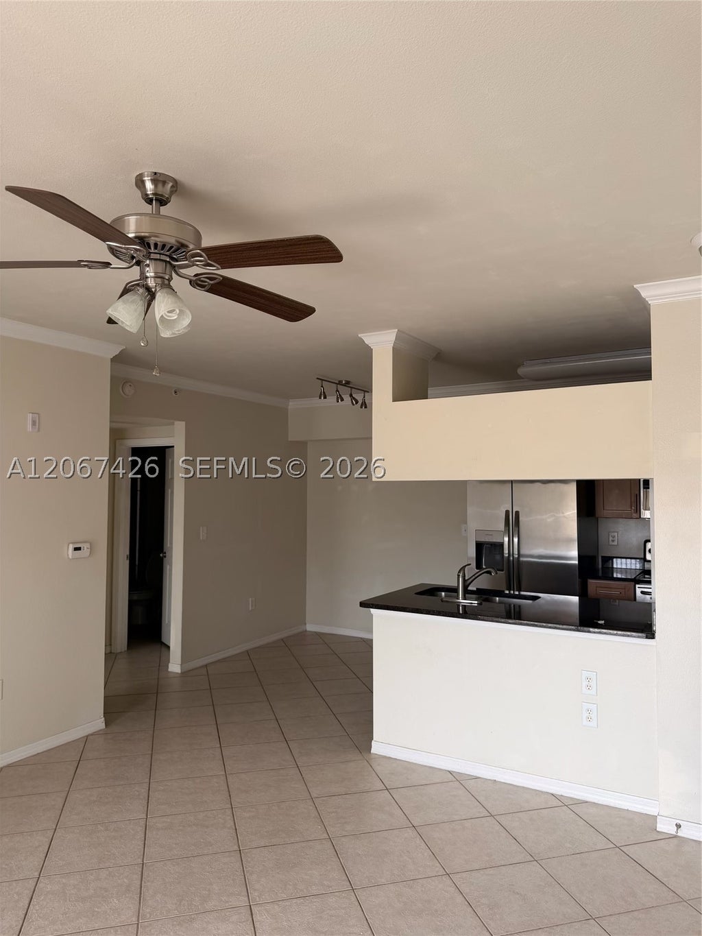 Photo of 6559 Emerald Dunes Dr #303, West Palm Beach, FL 33411 (MLS # A12067426)