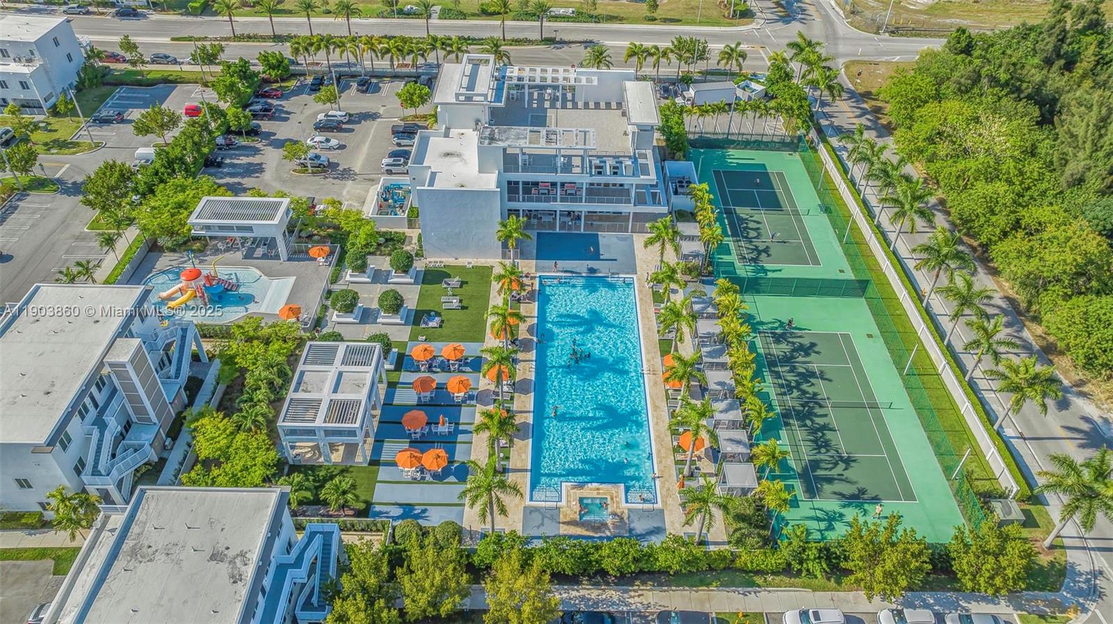 DORAL PALMS SOUTH - Residential Lease