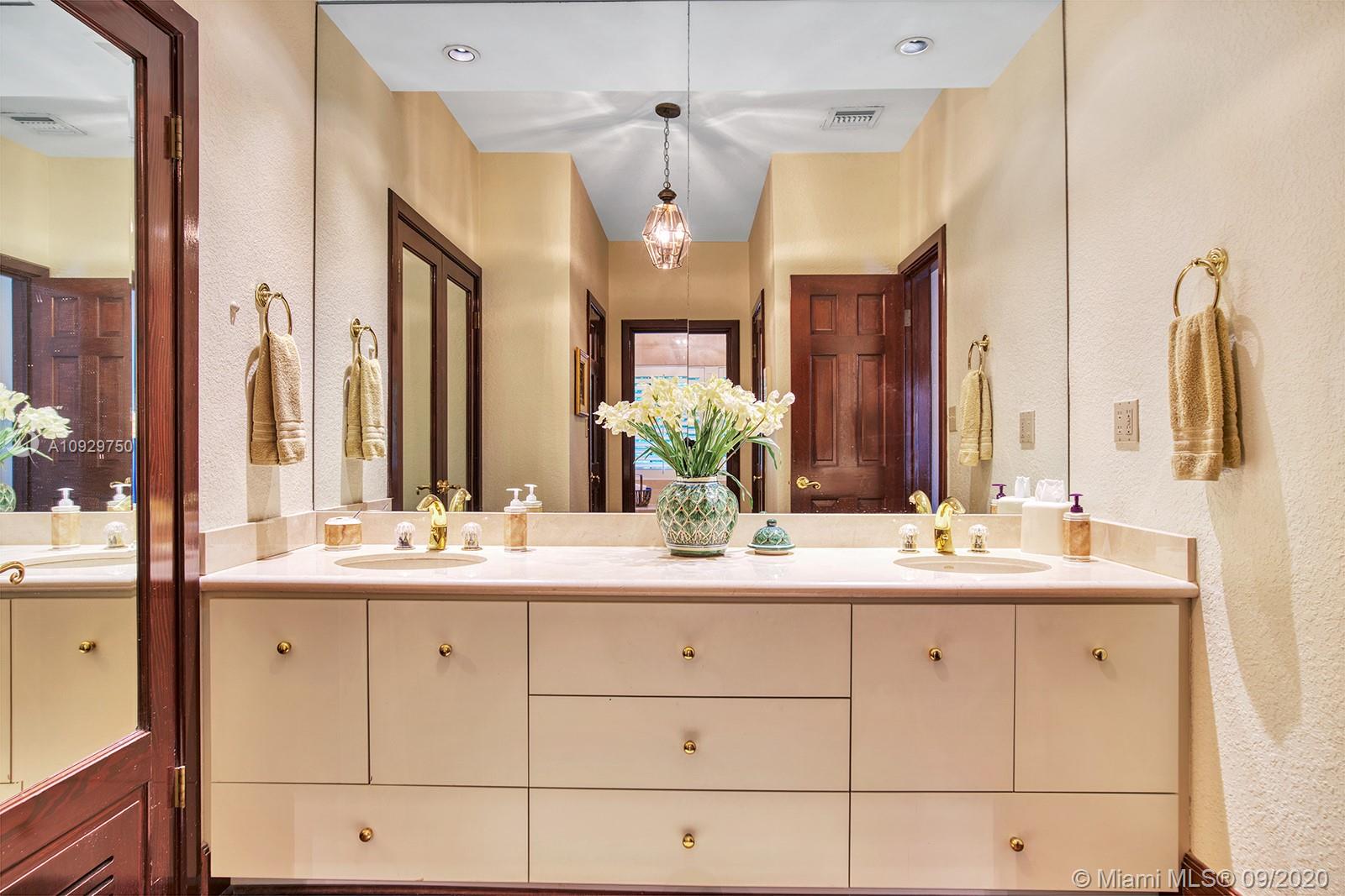 KLOEBER BAY FRONTS SEC 2 - Residential