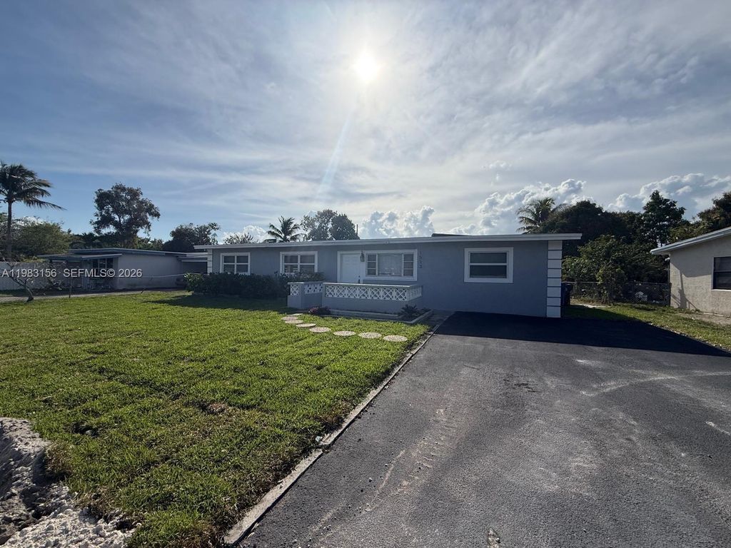 Photo of 1513 NW 15th Ave #0, Fort Lauderdale, FL 33311 (MLS # A11983156)