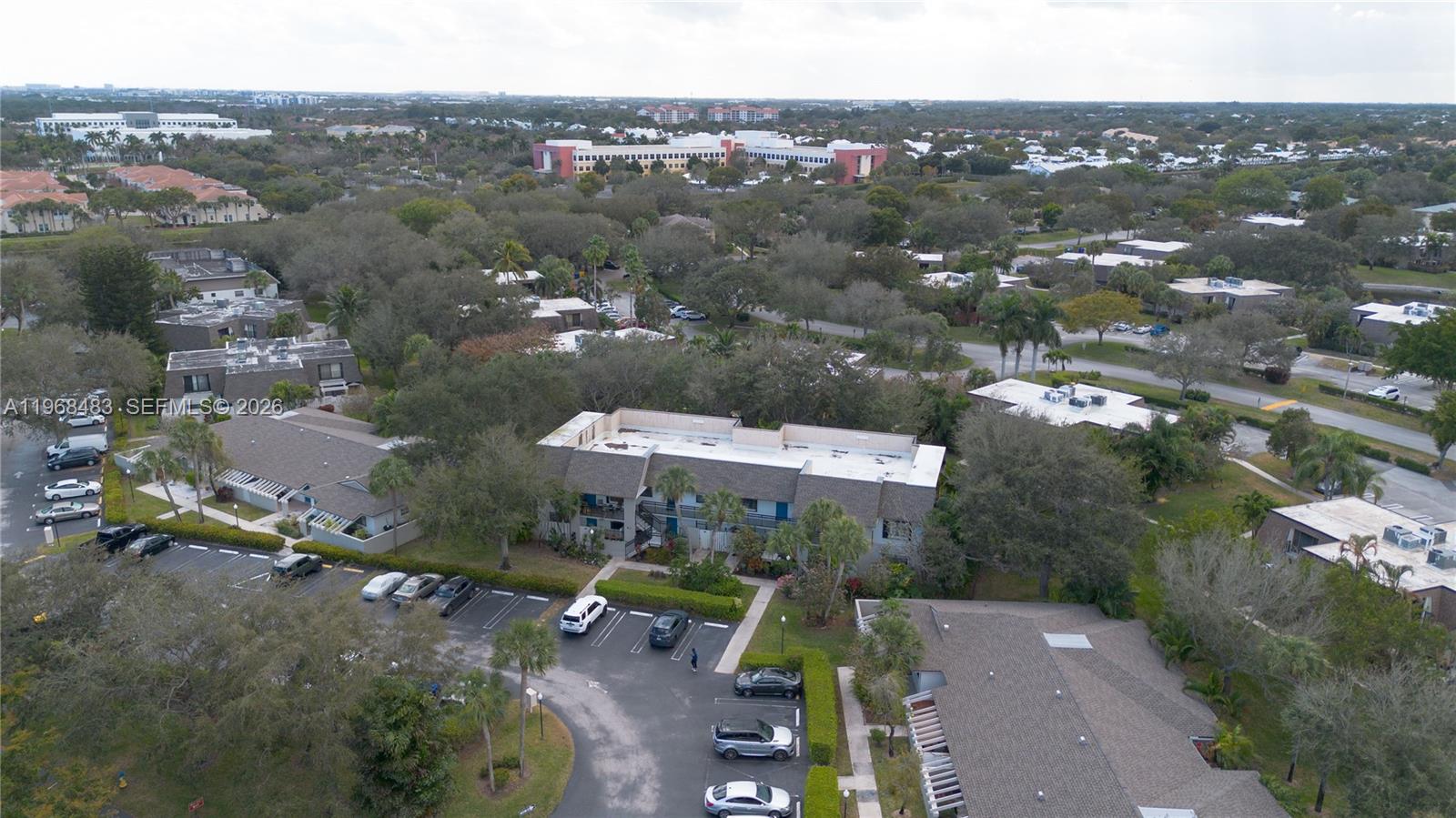 DELRAY OAKS CONDO - Residential