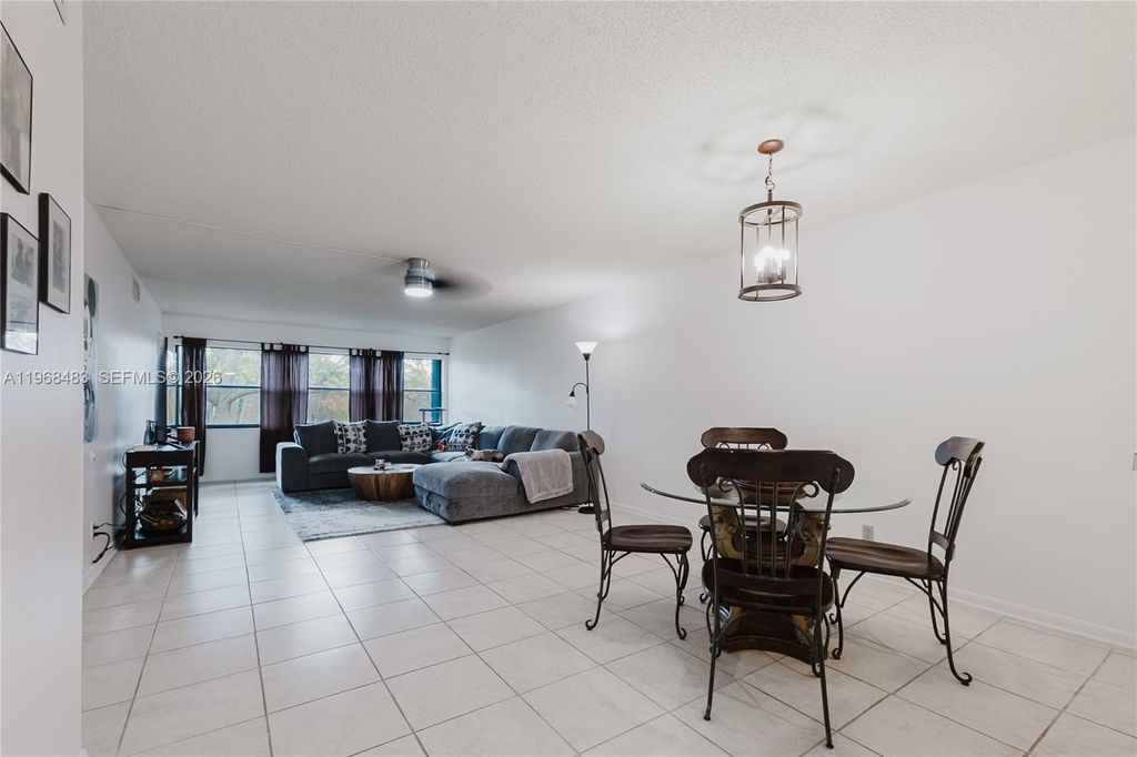 Photo of 2906 SW 21st Ter #312D, Delray Beach, FL 33445 (MLS # A11968483)