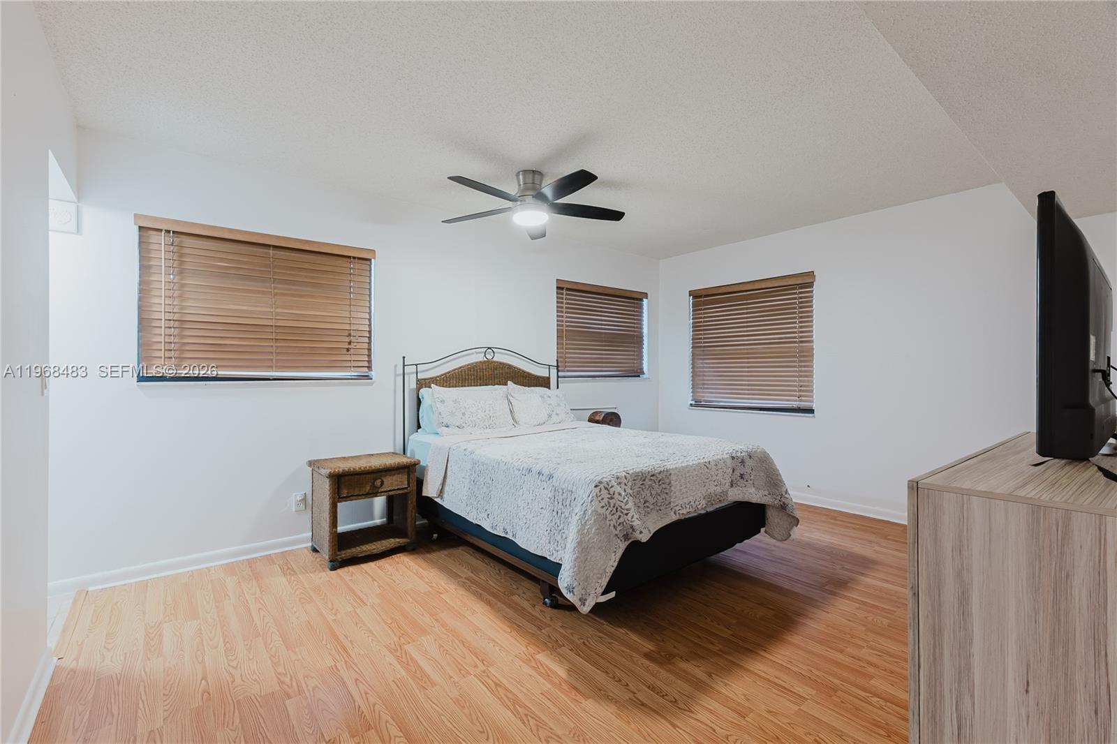 DELRAY OAKS CONDO - Residential