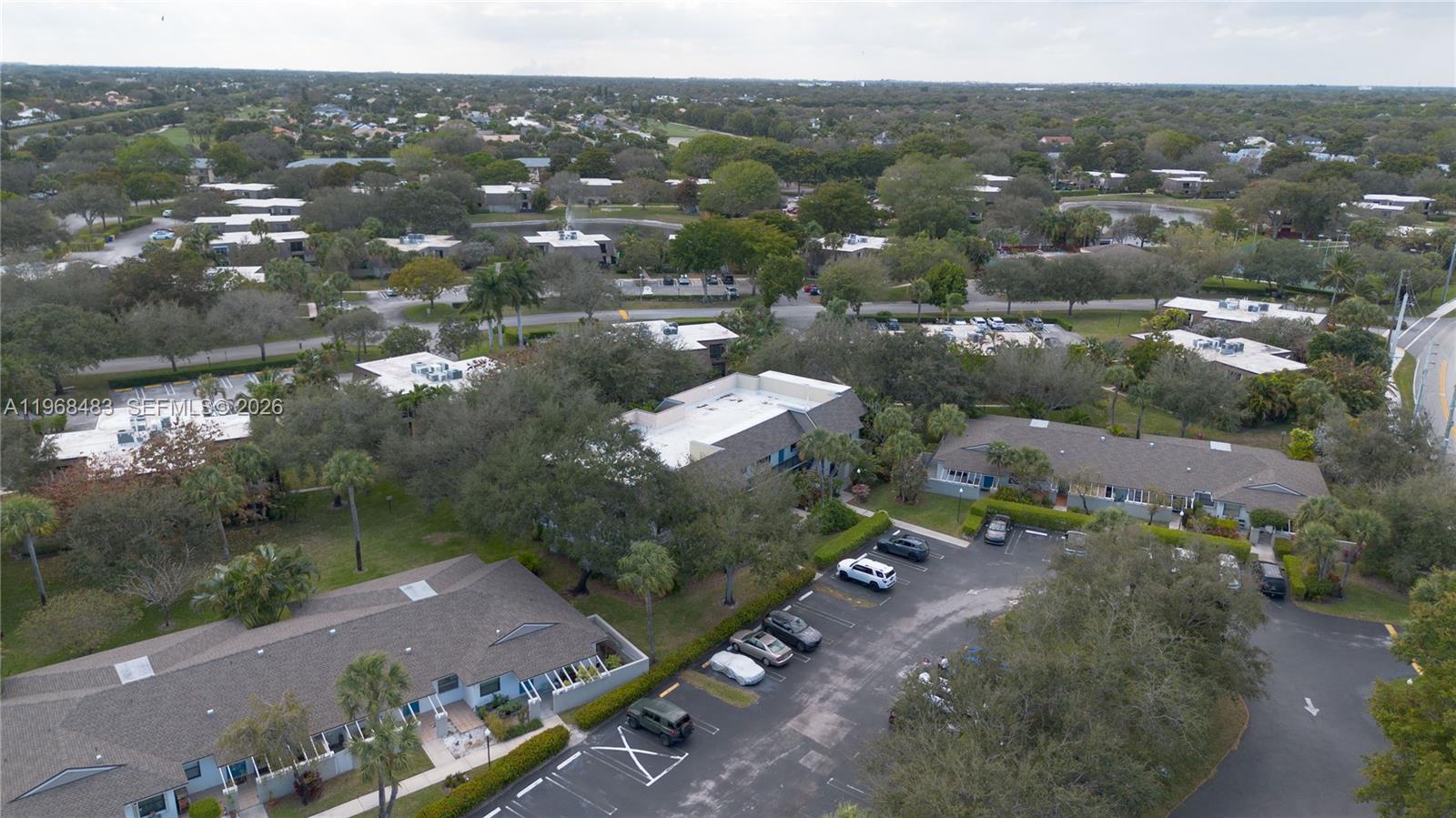 DELRAY OAKS CONDO - Residential